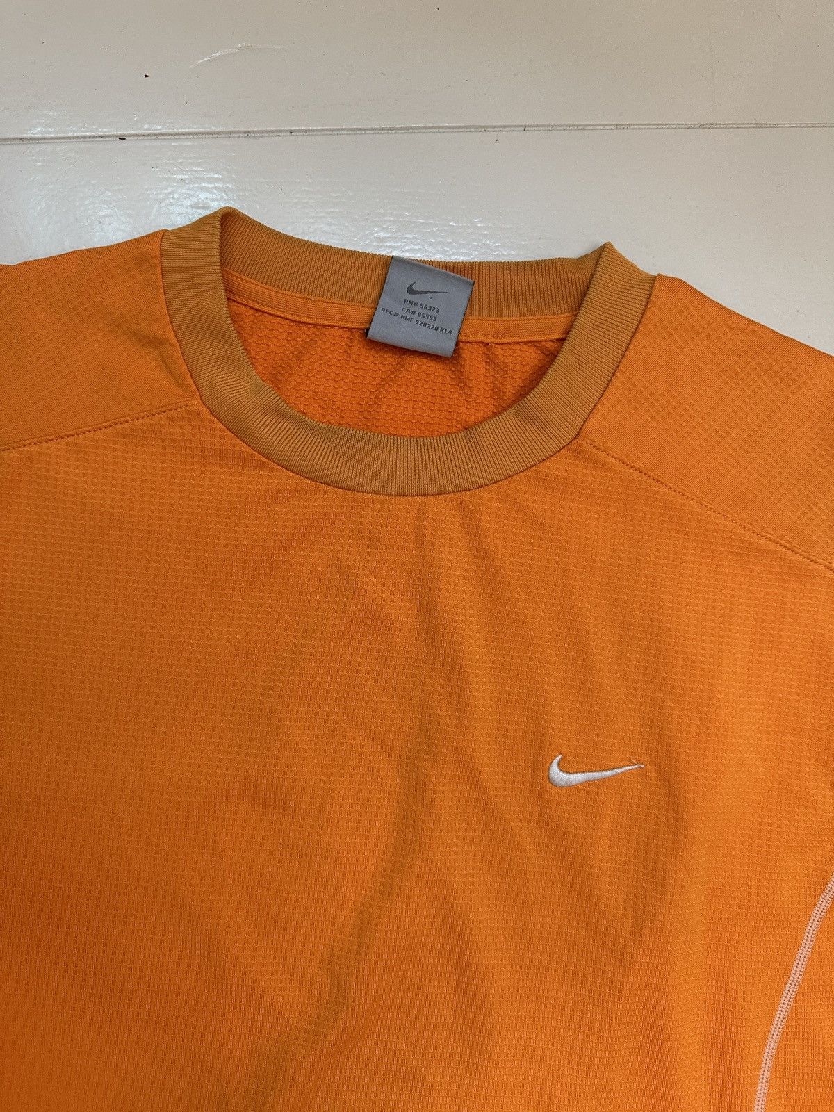 Nike × Vintage Vintage 90s y2k Nike Rare Orange Running Tee Size US M / EU 48-50 / 2 - 2 Thumbnail