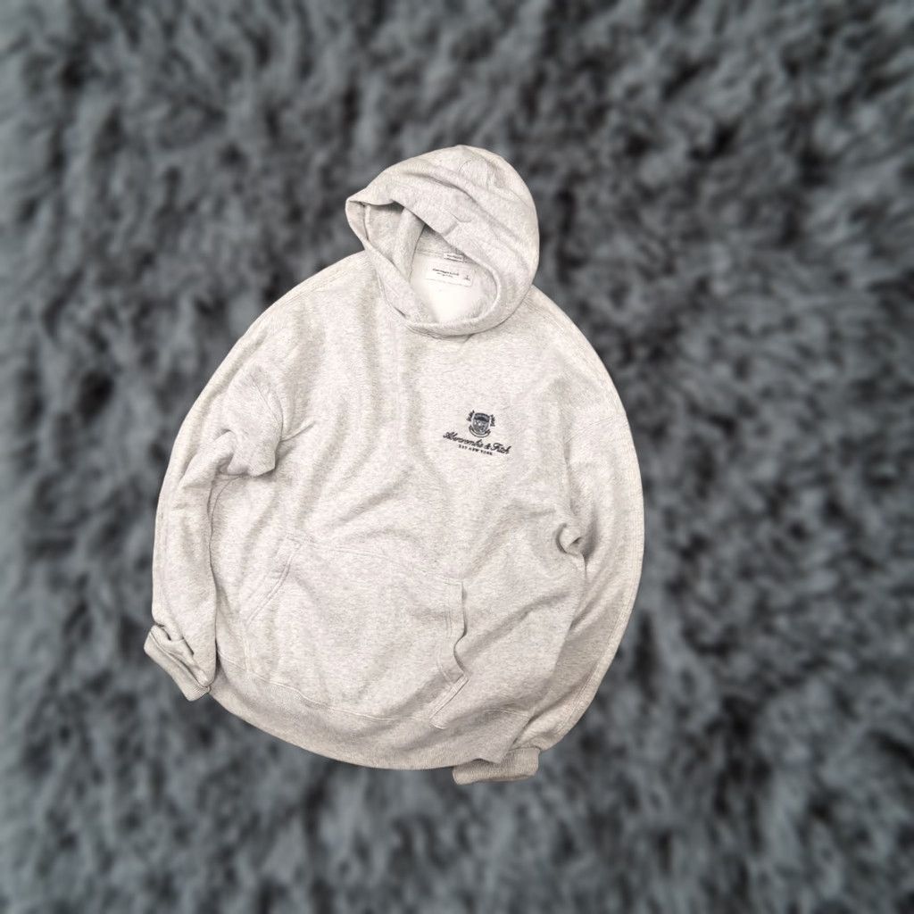 Abercrombie & Fitch Abercrombie & Fitch Logo oversized soft fleece Gray Hoodie Main Selling Point Logo Hooded Pullover Mens L Gray 90s Classic Vintage Style Size US L / EU 52-54 / 3 - 1 Thumbnail