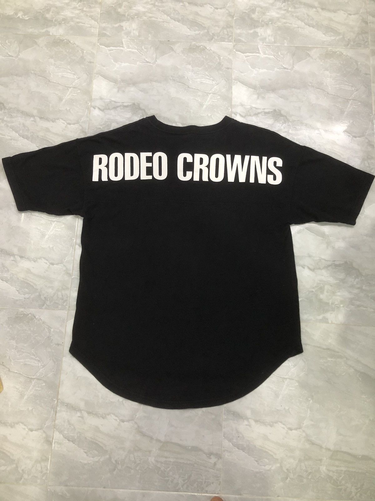 Kangol Rodeo Crowns × Kangol Oversized Black Logo Tee Size US M / EU 48-50 / 2 - 13 Thumbnail