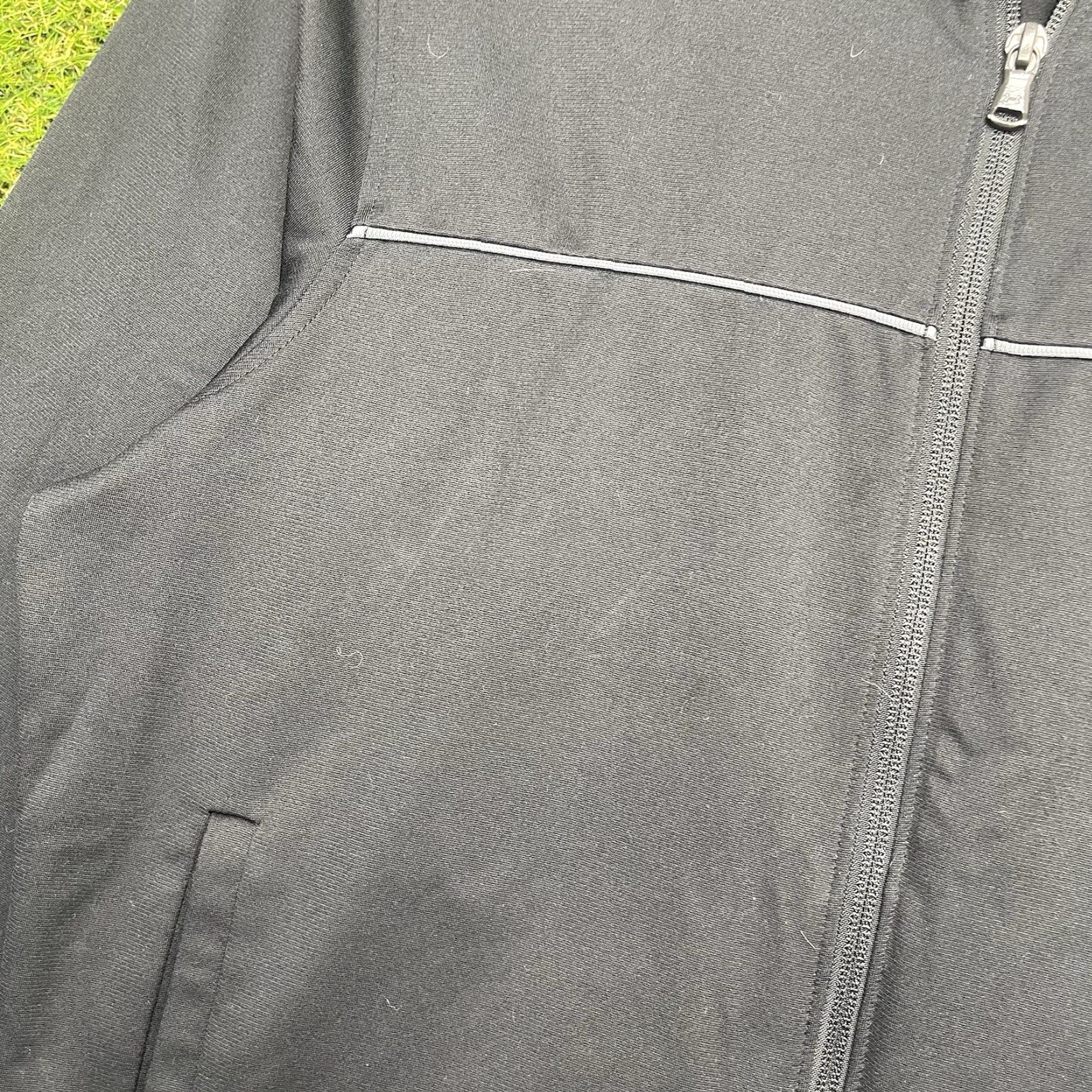 Under Armour **Project Rock Under Armour Mens Jacket Black Small** User: Project Rock Under Armour Mens Black Small Jacket Size US S / EU 44-46 / 1 - 4 Thumbnail