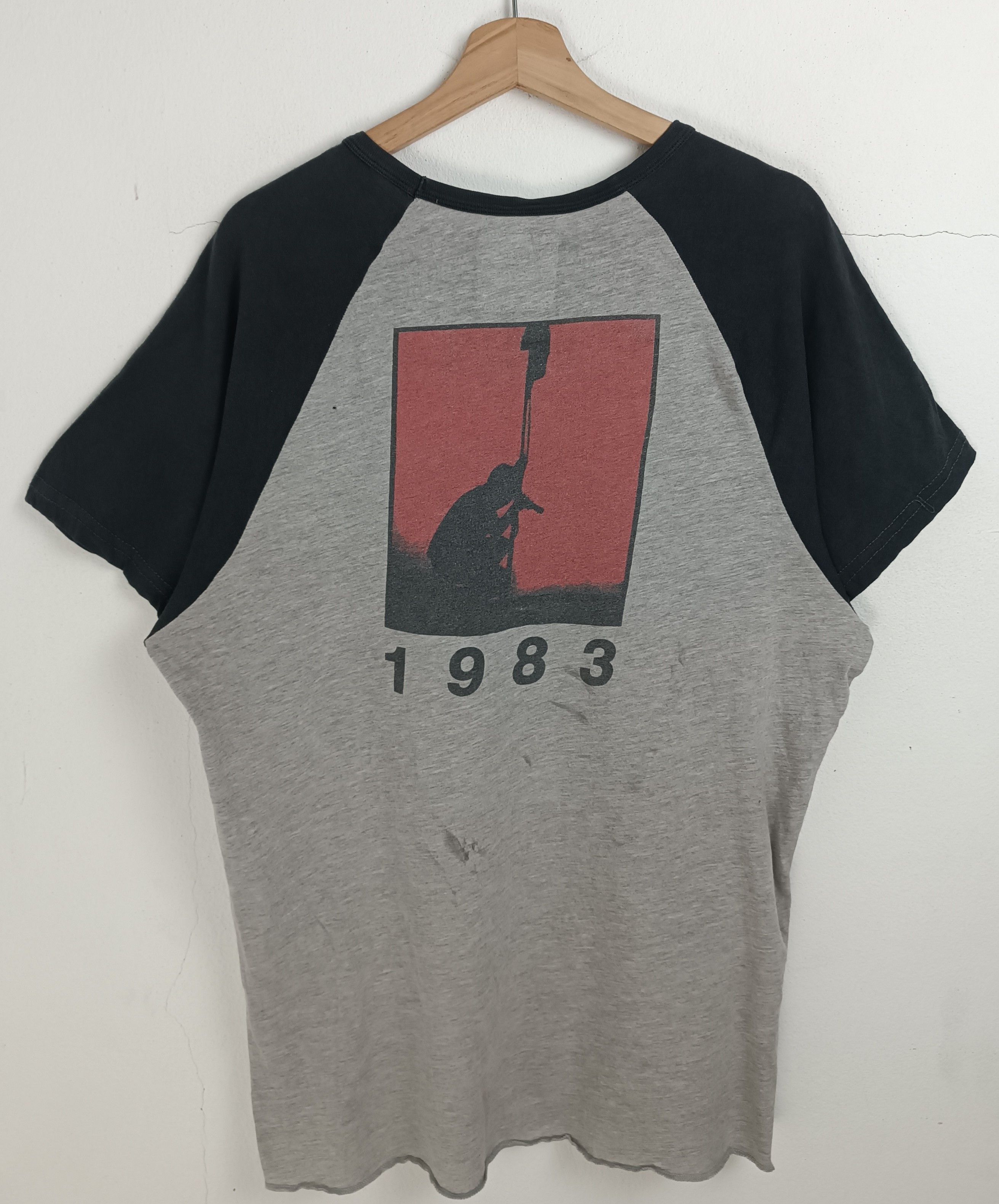 Band Tees THRASHED FADED VINTAGE U2 BLOOD RED SKY VERY RARE Size US L / EU 52-54 / 3 - 4 Thumbnail