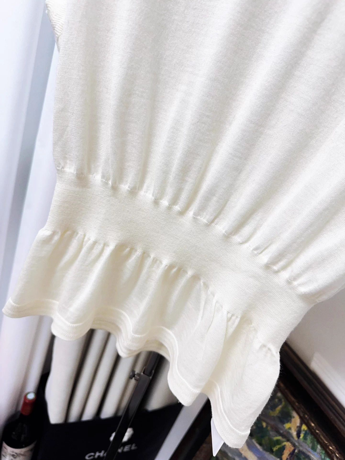 Chanel Chanel ivory sleeveless waist-cinched knit top 36 women's Size XS / US 0-2 / IT 36-38 - 4 Thumbnail