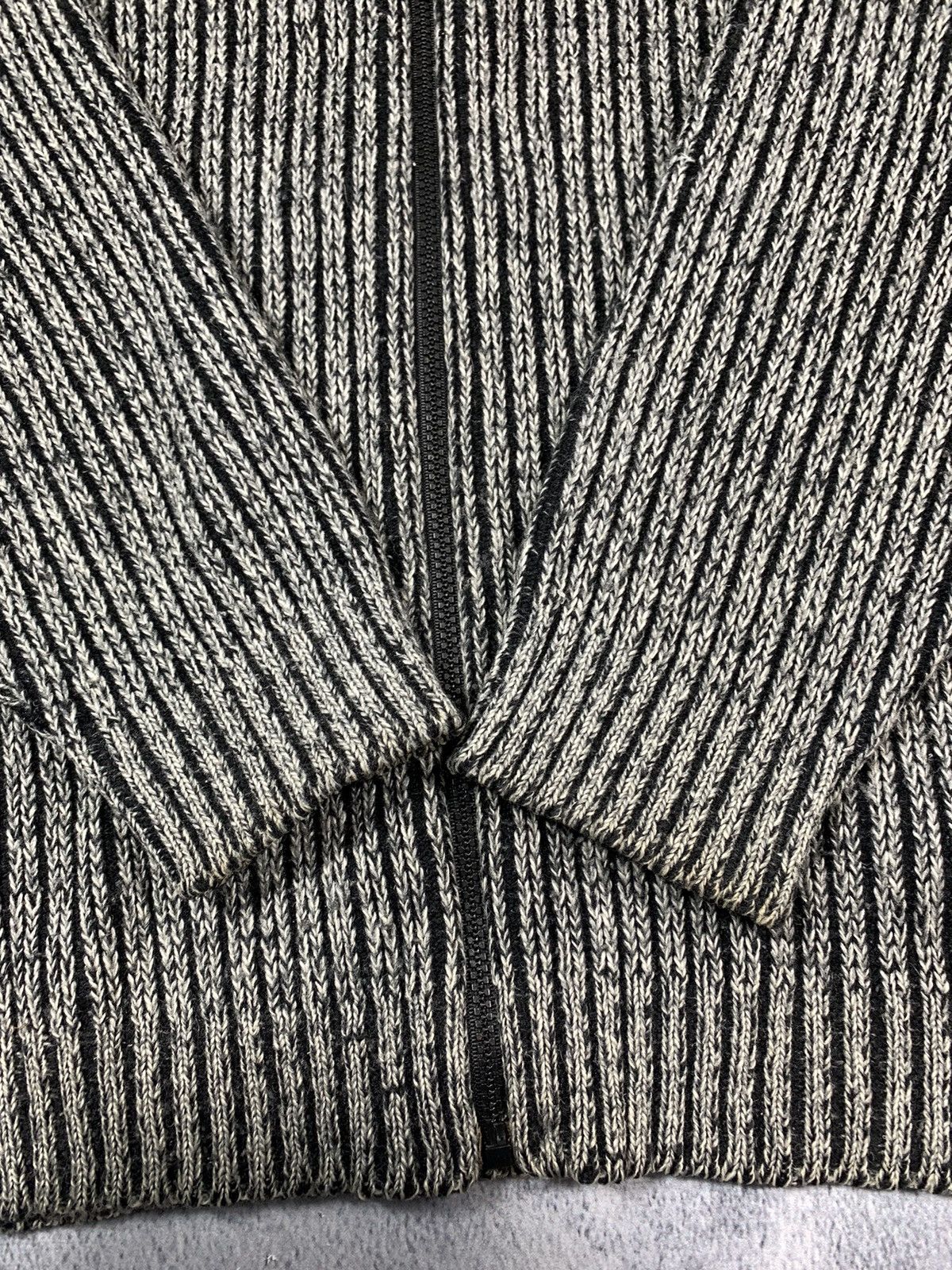 Japanese Brand × Vintage Vintage 90s ribbed zip up knit sweater old money size XL Size US XL / EU 56 / 4 - 3 Thumbnail