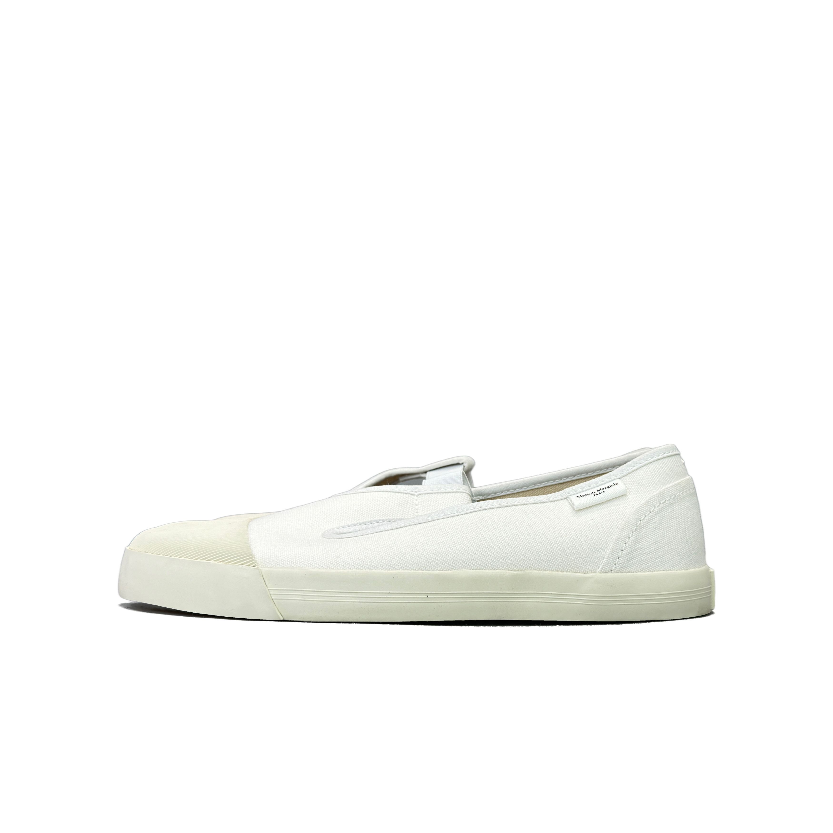 Maison Margiela Maison Margiela White Tabi Canvas Slip Ons Size 39 Size US 9 / IT 39 - 1 Thumbnail