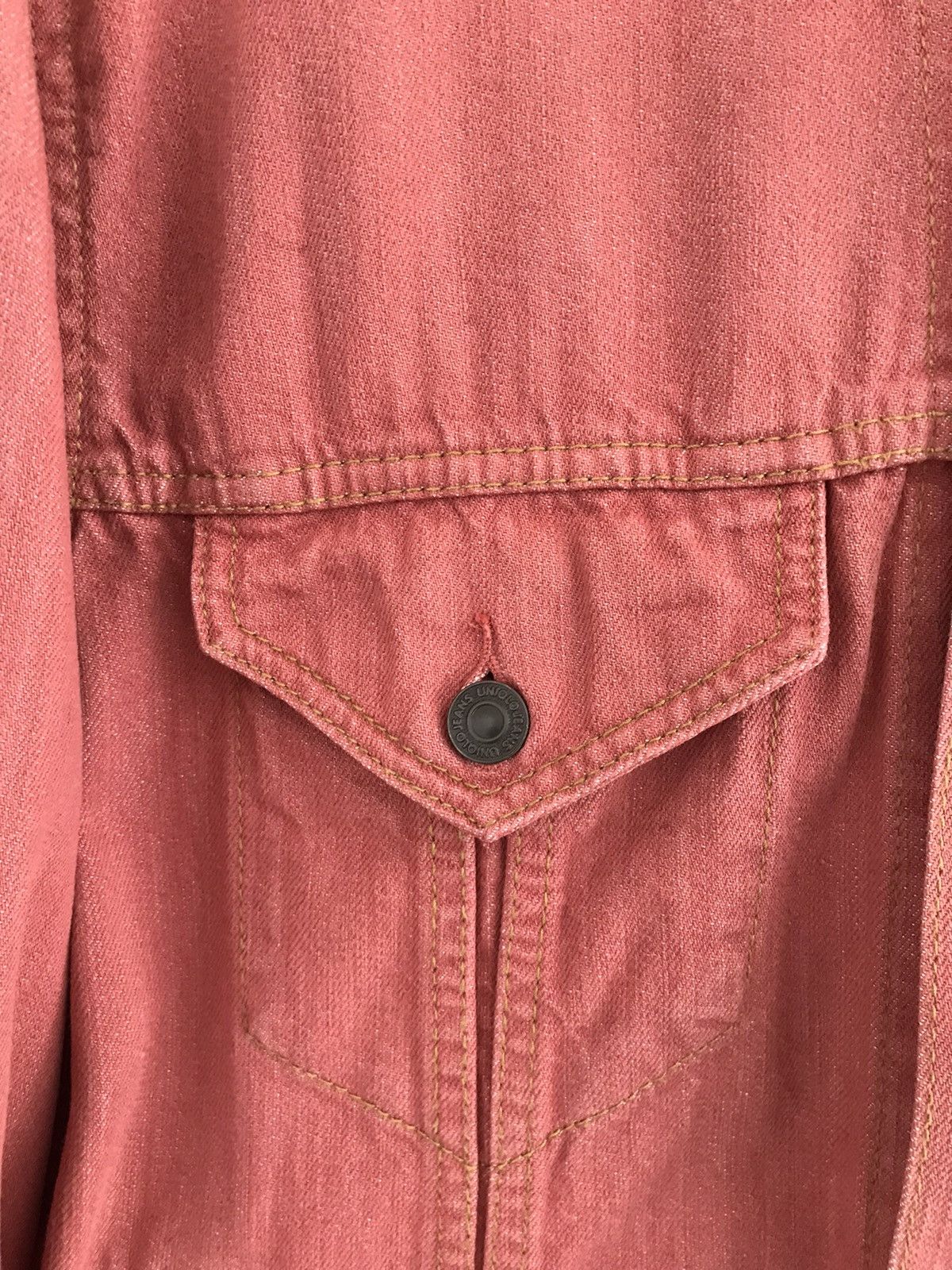 Uniqlo Uniqlo Raspberry Denim Jacket Size US L / EU 52-54 / 3 - 21 Thumbnail