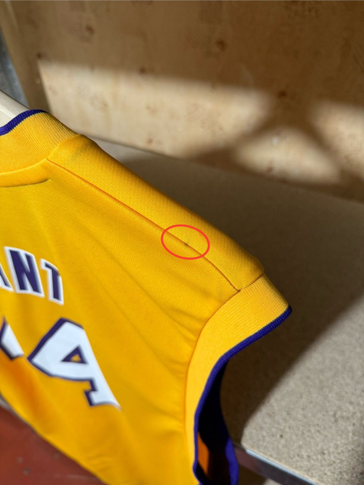 Mitchell & Ness × NBA × Vintage Vintage Adidas NBA Lakers Bryant 2013 Autographed Jersey Size US M / EU 48-50 / 2 - 13 Thumbnail
