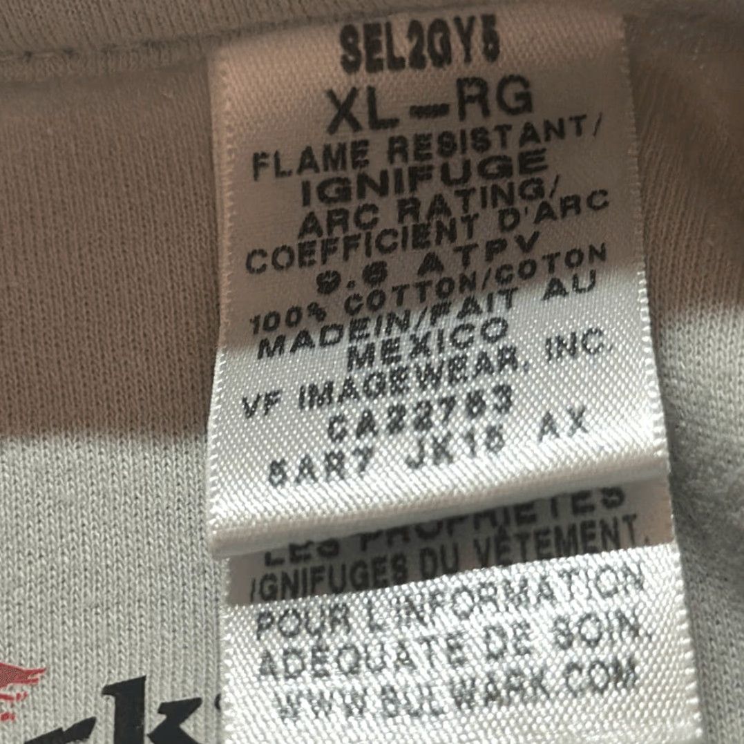 Vintage VINTAGE Bulwark Mens Flame Resistant Long Sleeve Gray Cotton Henley Shirt XL (SEL2GY) Mens Shirts Size US XL / EU 56 / 4 - 5 Thumbnail