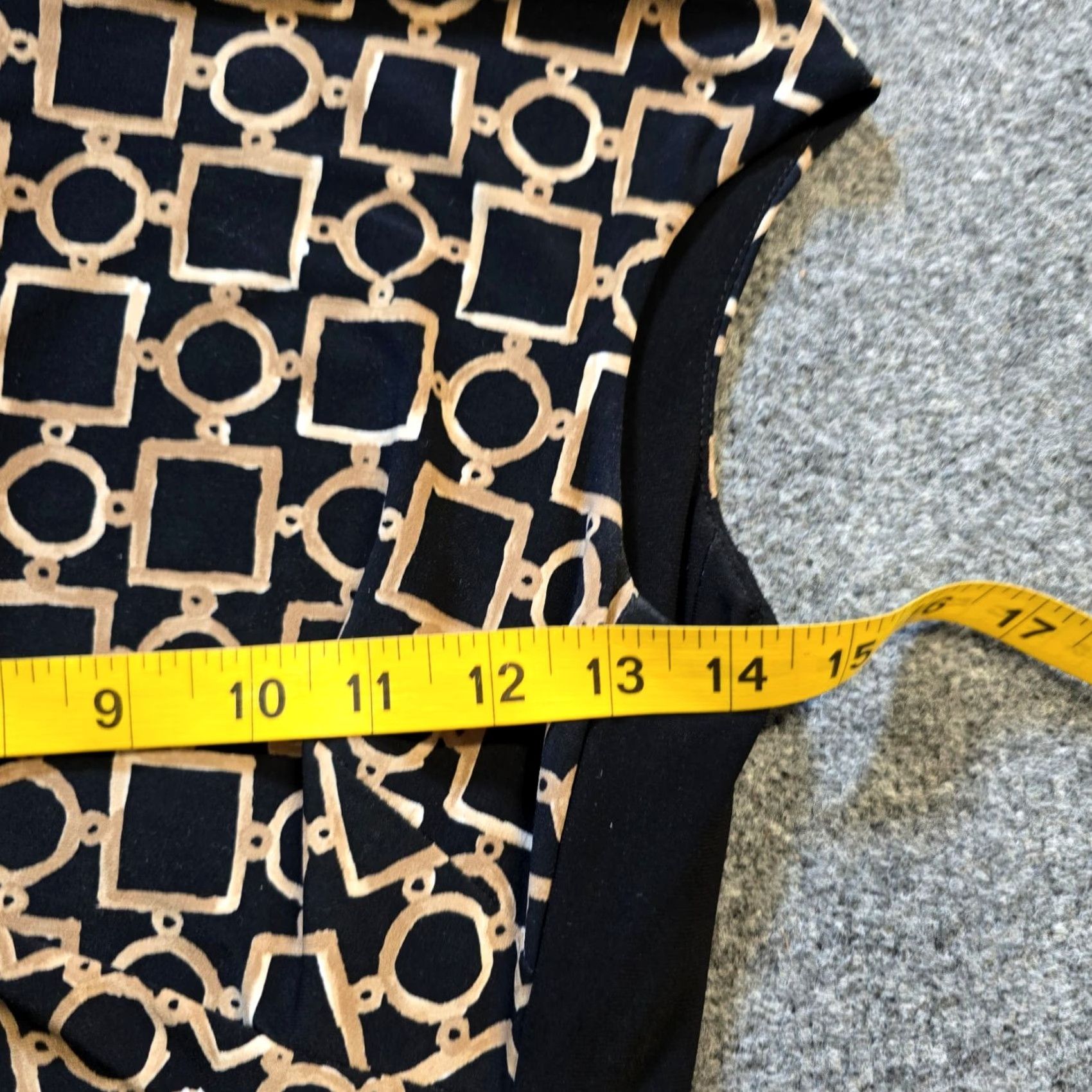 Ralph Lauren Lauren Ralph Lauren Dress Womens Size 2P Black Geometric Fitted Sleeveless Boat Neck Knitted Polyester Career Dress Size XS / US 0-2 / IT 36-38 - 4 Thumbnail