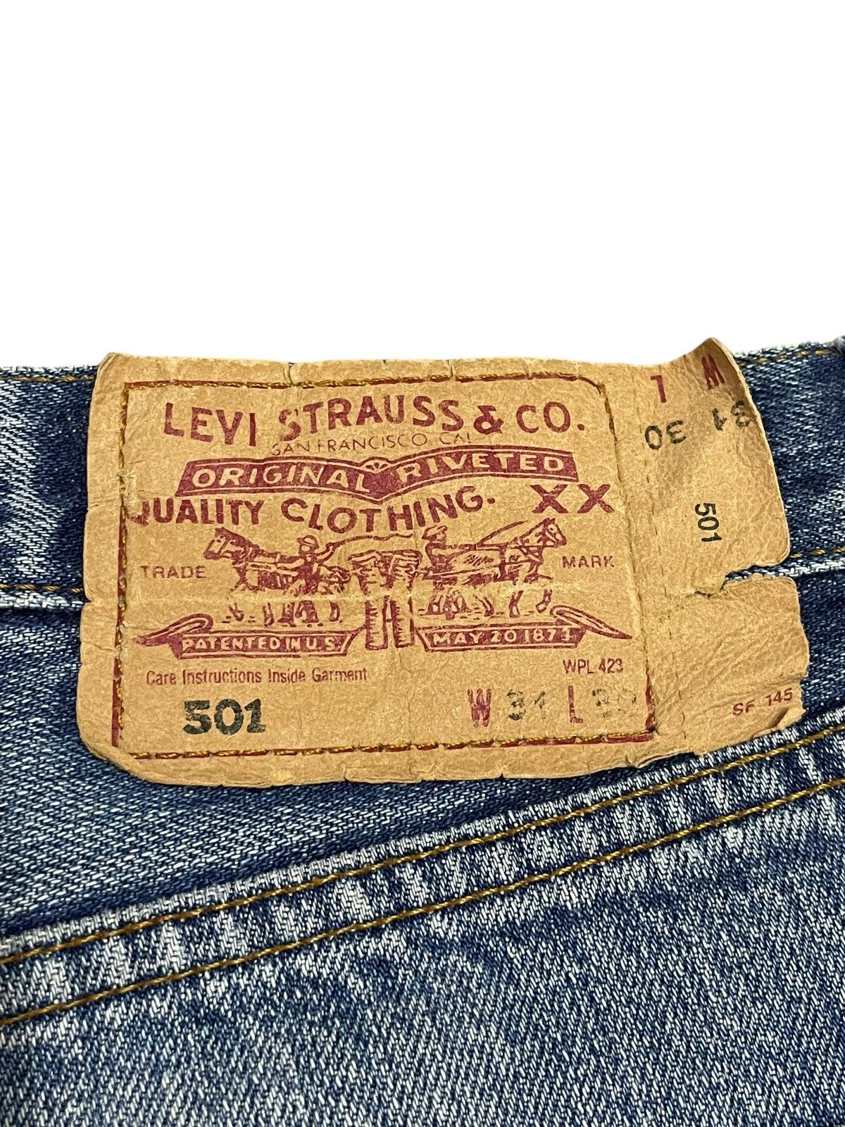Levi's Vintage Levi’s 501 Button Fly Distressed BlueWash Jeans #C01 Size US 31 - 12 Thumbnail