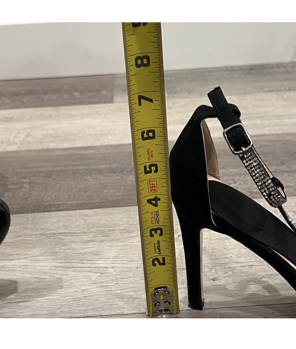 Vera Wang Vera Wang Black Rhinestone Ankle Strap Heels Size 38 US 7.5 Size US 7.5 / IT 37.5 - 7 Thumbnail