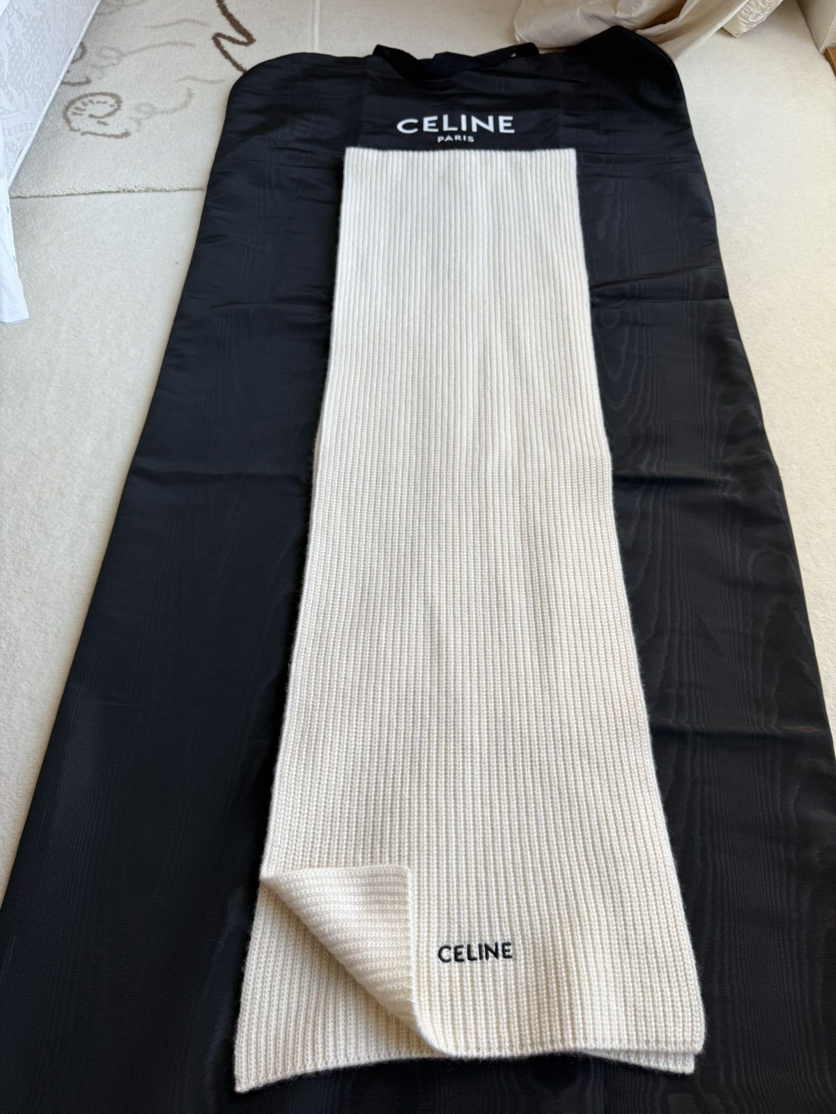 Celine $990 Celine cream ivory cashmere logo scarf Hedi Grail Size ONE SIZE - 10 Thumbnail
