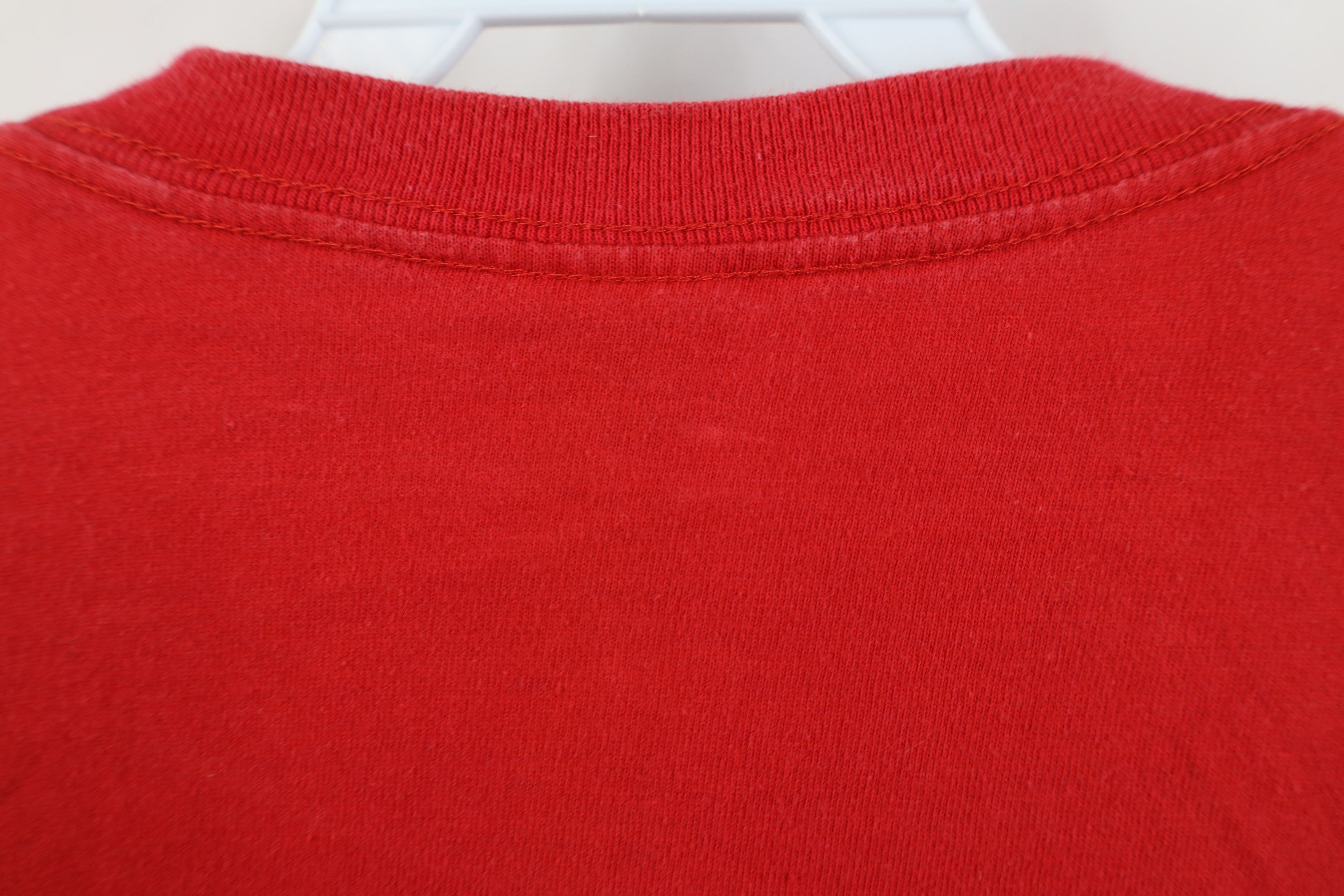 Vintage Vintage 90s Script Detroit Red Wings Hockey T-Shirt Red Size US XL / EU 56 / 4 - 10 Thumbnail