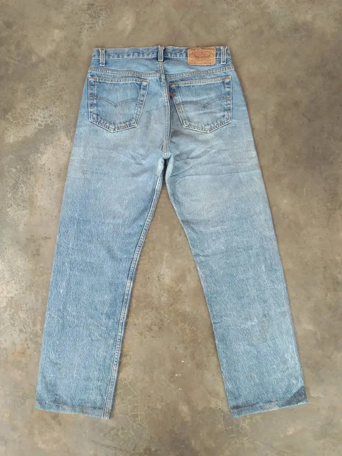 Levi's 80s Vintage Levis 501 xx Made In USA Distressed Jeans 31x29 Size US 31 - 2 Thumbnail
