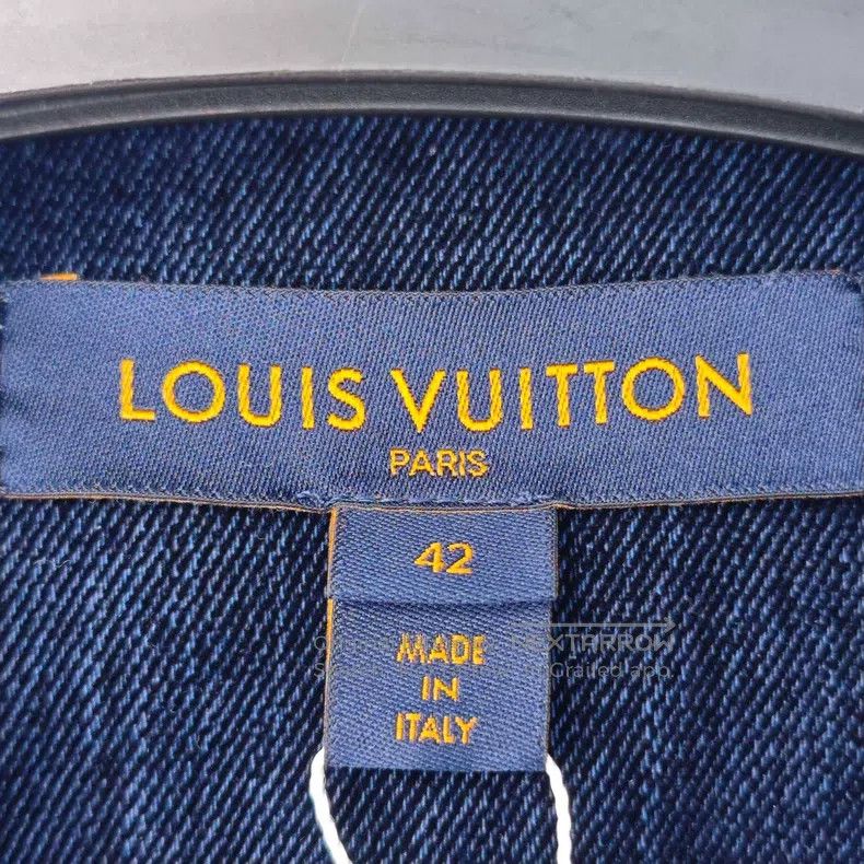 Louis Vuitton Louis Vuitton Washed dark blue gold button denim jacket Size M / US 6-8 / IT 42-44 - 5 Thumbnail
