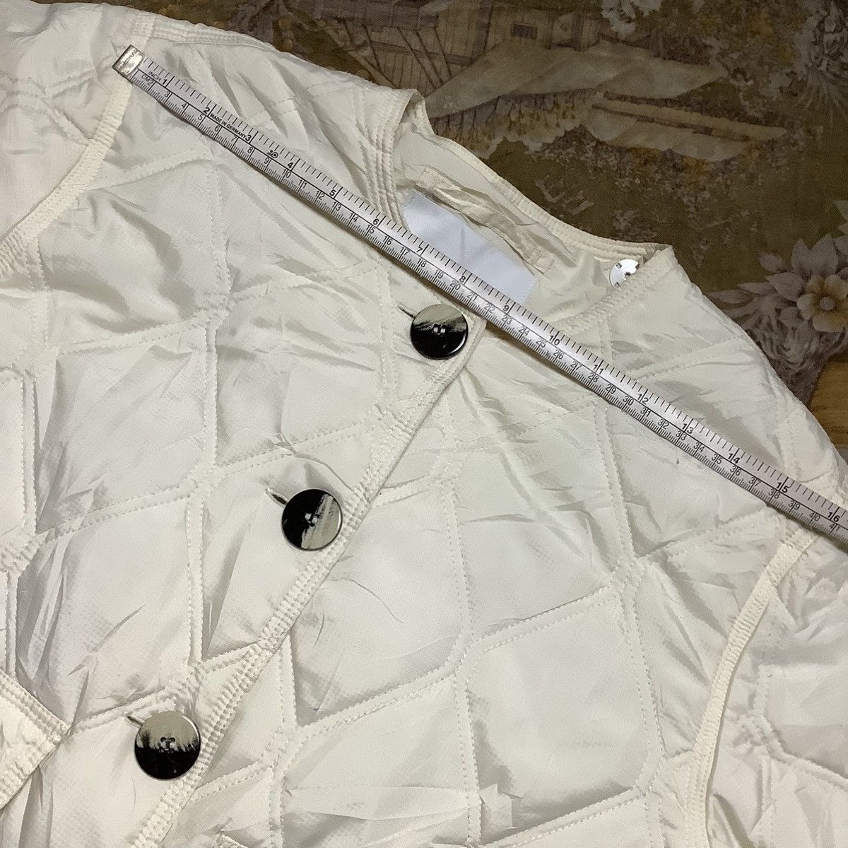 Ganni GANNI Detachable-Collar Ruffled Quilted Jacket size 34 Size XS / US 0-2 / IT 36-38 - 13 Thumbnail