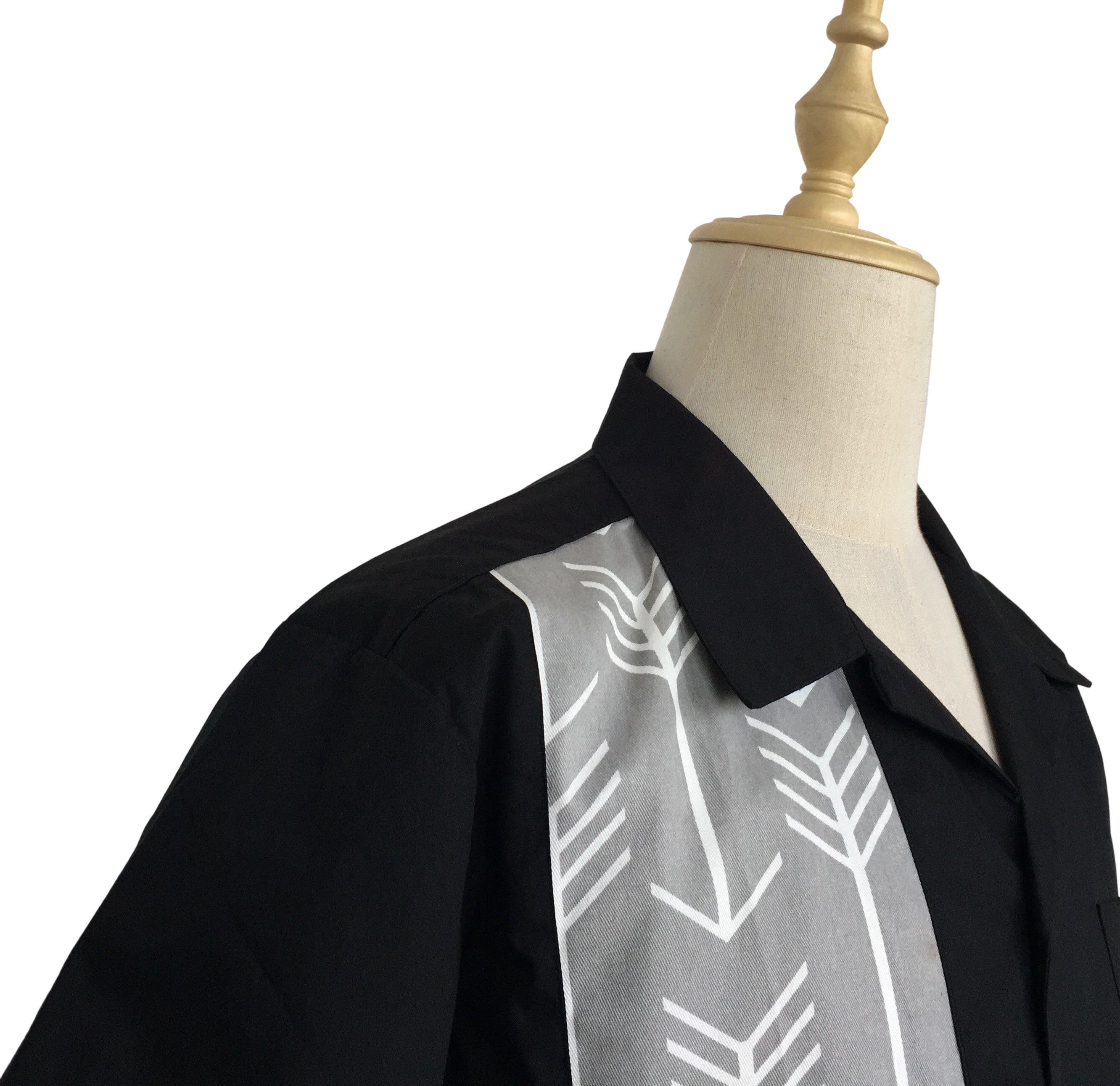 Other Vintage Casual Shirts Black&Gray Arrow Cuban Shirt Size US L / EU 52-54 / 3 - 6 Thumbnail