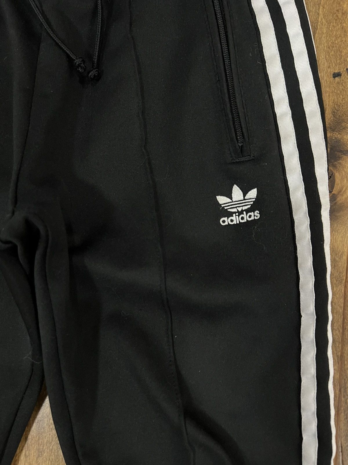 Adidas Adidas pleated jogger track pants Size US 29 - 6 Thumbnail