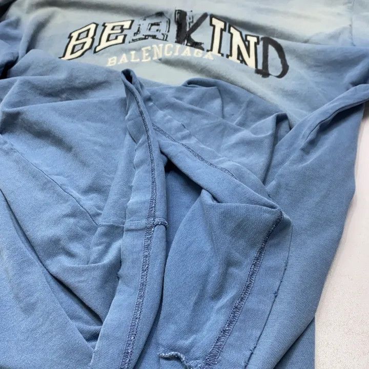 Balenciaga Balenciaga SS23 Be Kind Print Short Sleeve Tee 0079-2507 Size US XS / EU 42 / 0 - 8 Thumbnail