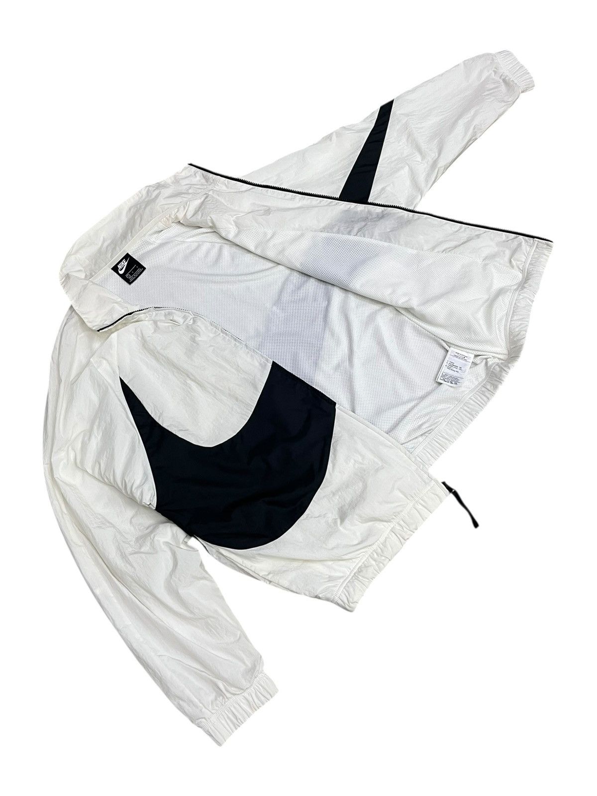 Nike Ultra Rare Vintage Nike Big Swoosh Black Tag Y2K Windbreaker Size L / US 10 / IT 46 - 7 Thumbnail