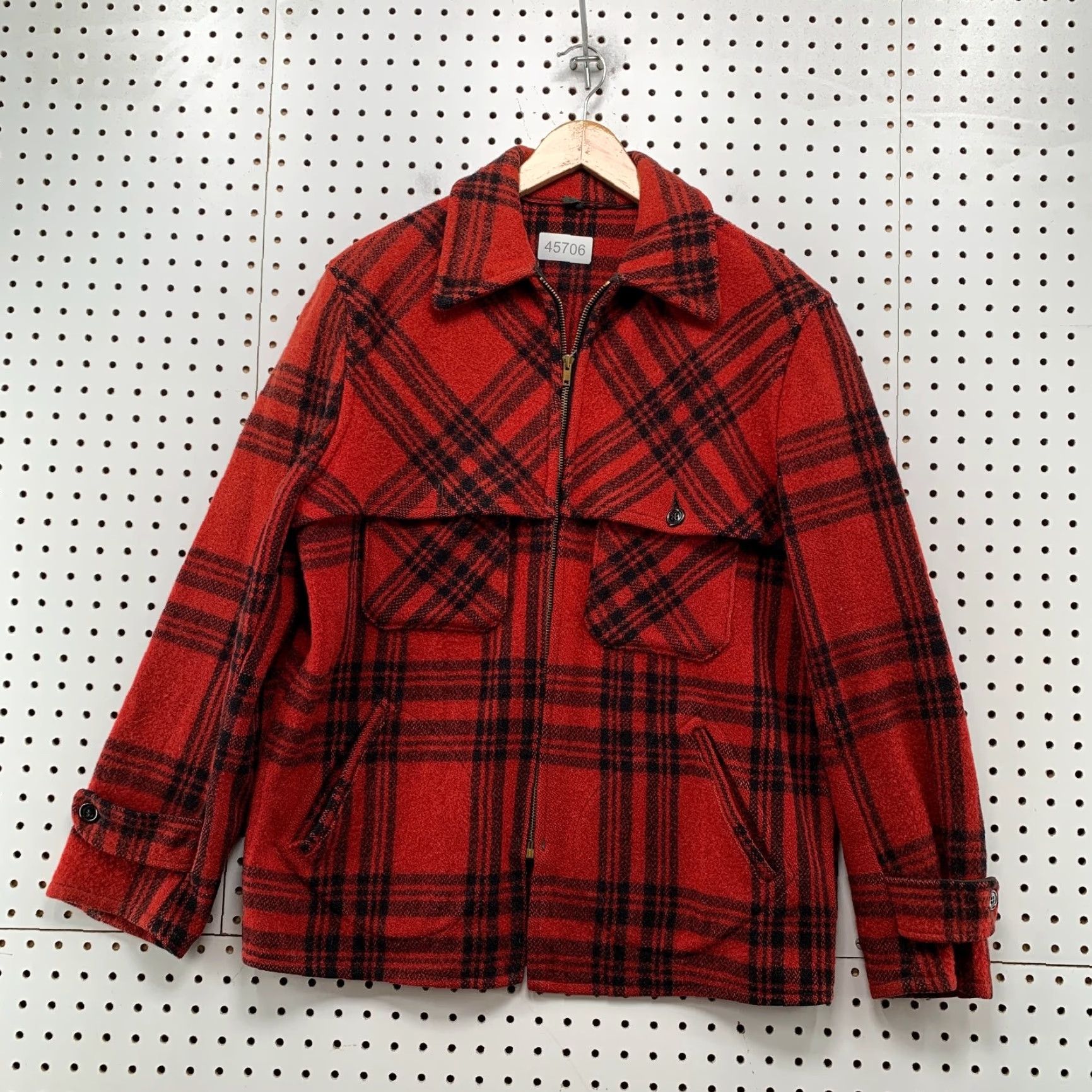 Vintage VINTAGE Hercules Wool Jacket Mens M Red Buffalo Plaid Hunting Western 60s 50s Bomber Jacket Wool Pattern Modern Size US M / EU 48-50 / 2 - 2 Thumbnail