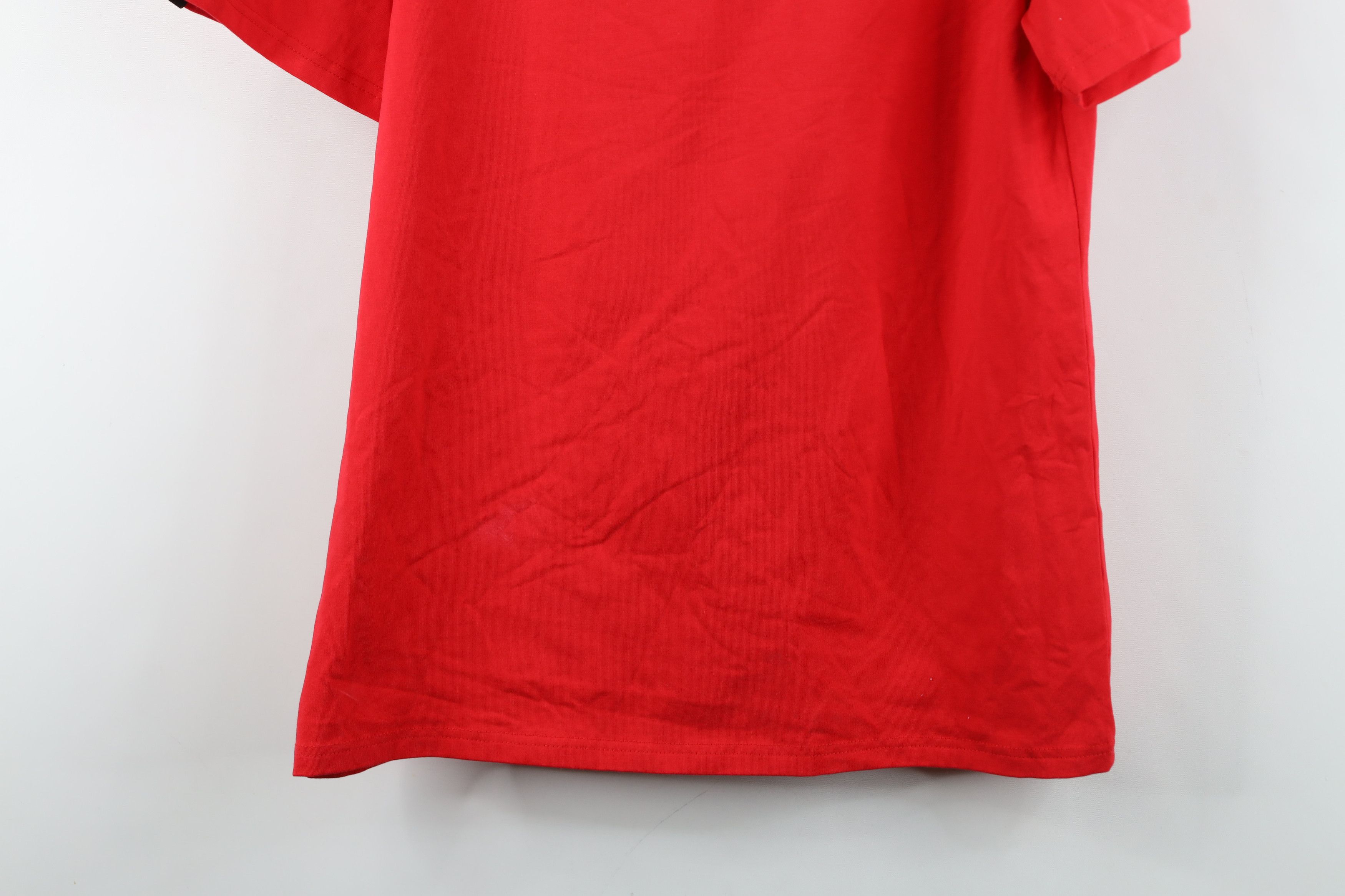 Vintage Deadstock Y2K Streetwear de Lis UFC MMA Fighting T-Shirt Red Size US S / EU 44-46 / 1 - 16 Thumbnail