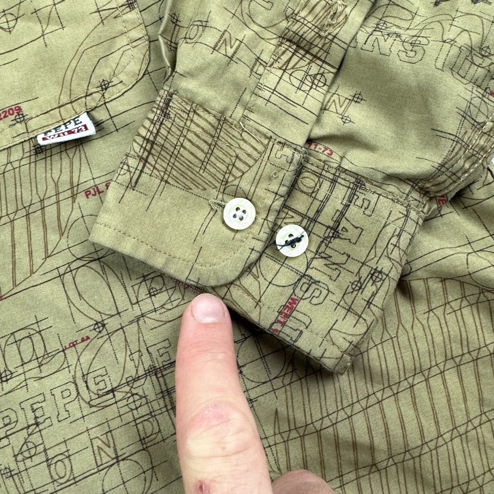 Vintage VINTAGE Pepe Jeans Button-Up Shirt Adult Medium Tan All Over Print 90s Punk, Long Sleeve, Brown, Graphic Print, Mens Size US M / EU 48-50 / 2 - 6 Thumbnail