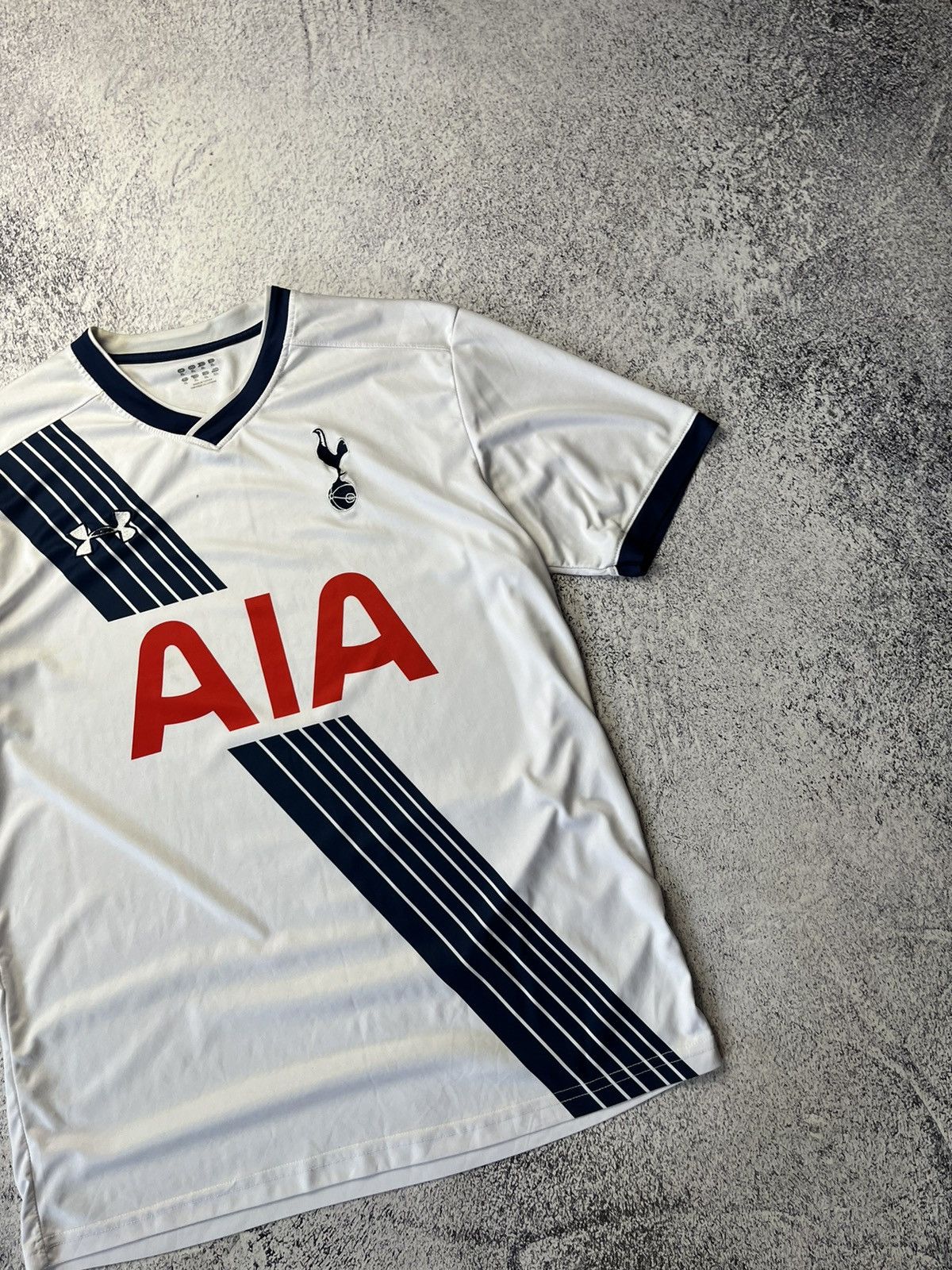 Vintage Mens Under Armour Tottenham Hotspur football shirt (Butleg) Size US XL / EU 56 / 4 - 5 Thumbnail