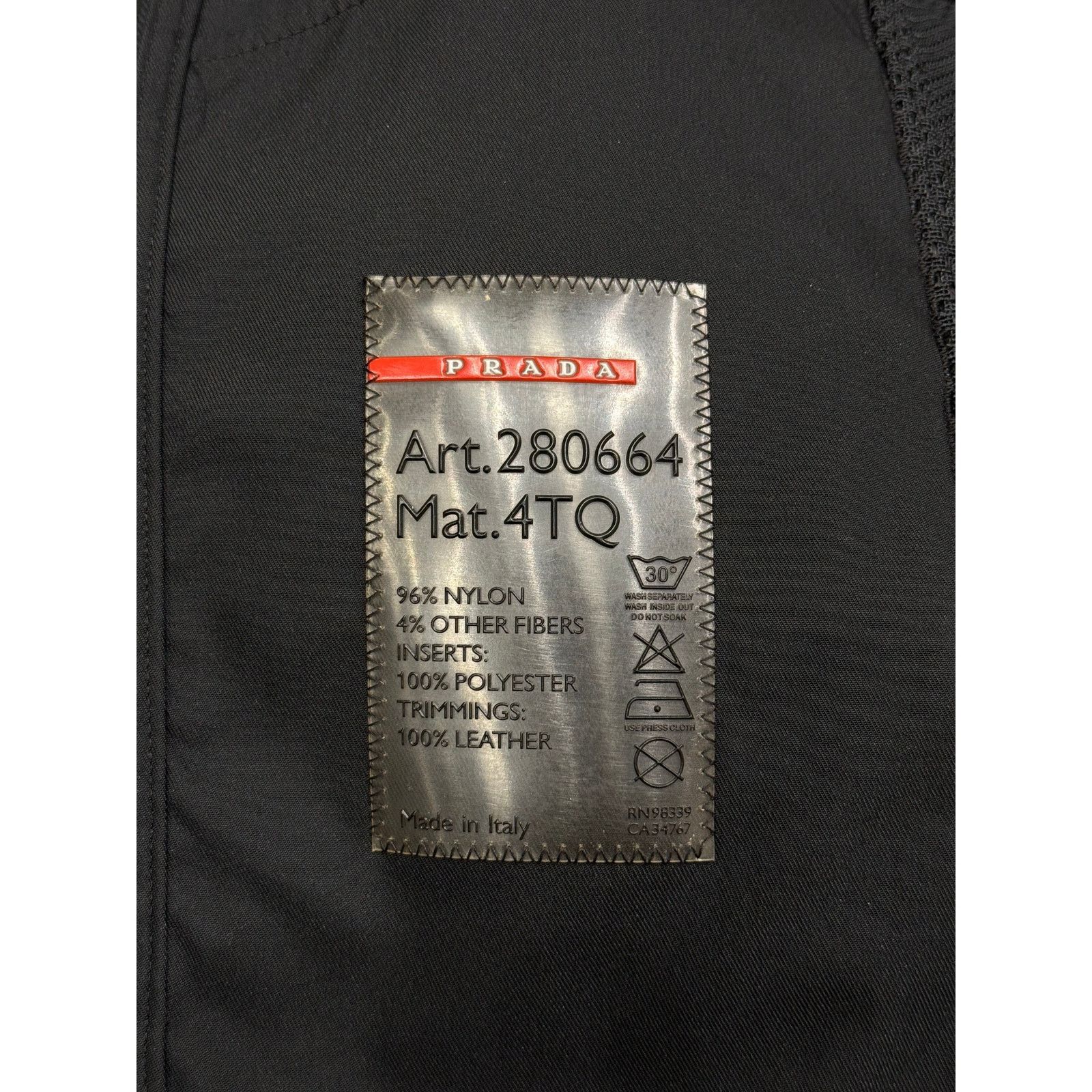 Prada 2000s Prada hybrid nylon jacket with leather trim Size M / US 6-8 / IT 42-44 - 9 Thumbnail