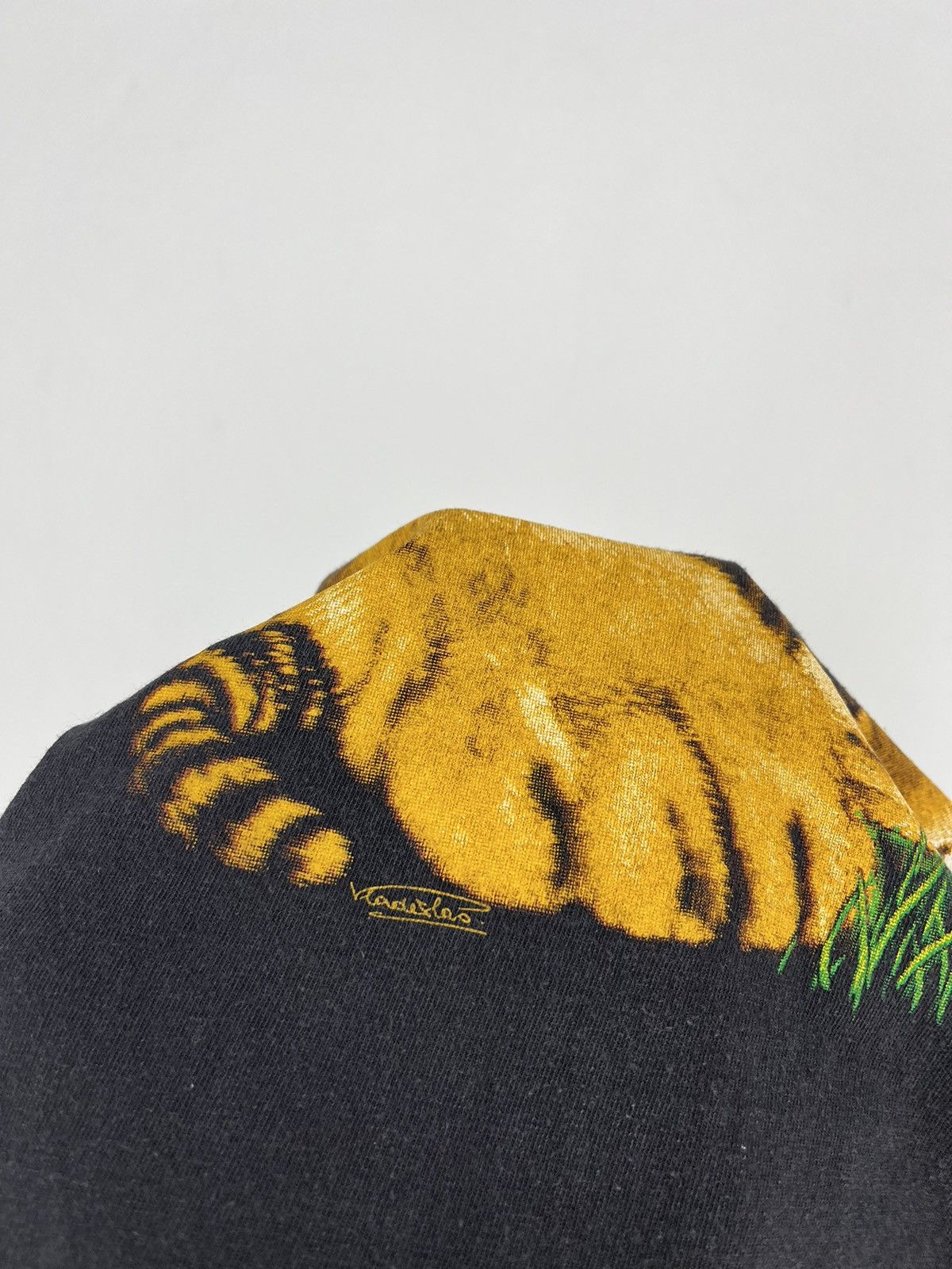 Vintage Vintage Y2K 90s Tiger Face Boxy Fit Tee Zip It London Size US M / EU 48-50 / 2 - 10 Thumbnail