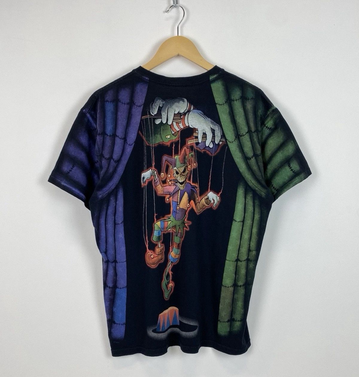 Other Vintage 2005 Liquid Blue Evil Clown T-shirt Over Print Top Size US L / EU 52-54 / 3 - 4 Thumbnail