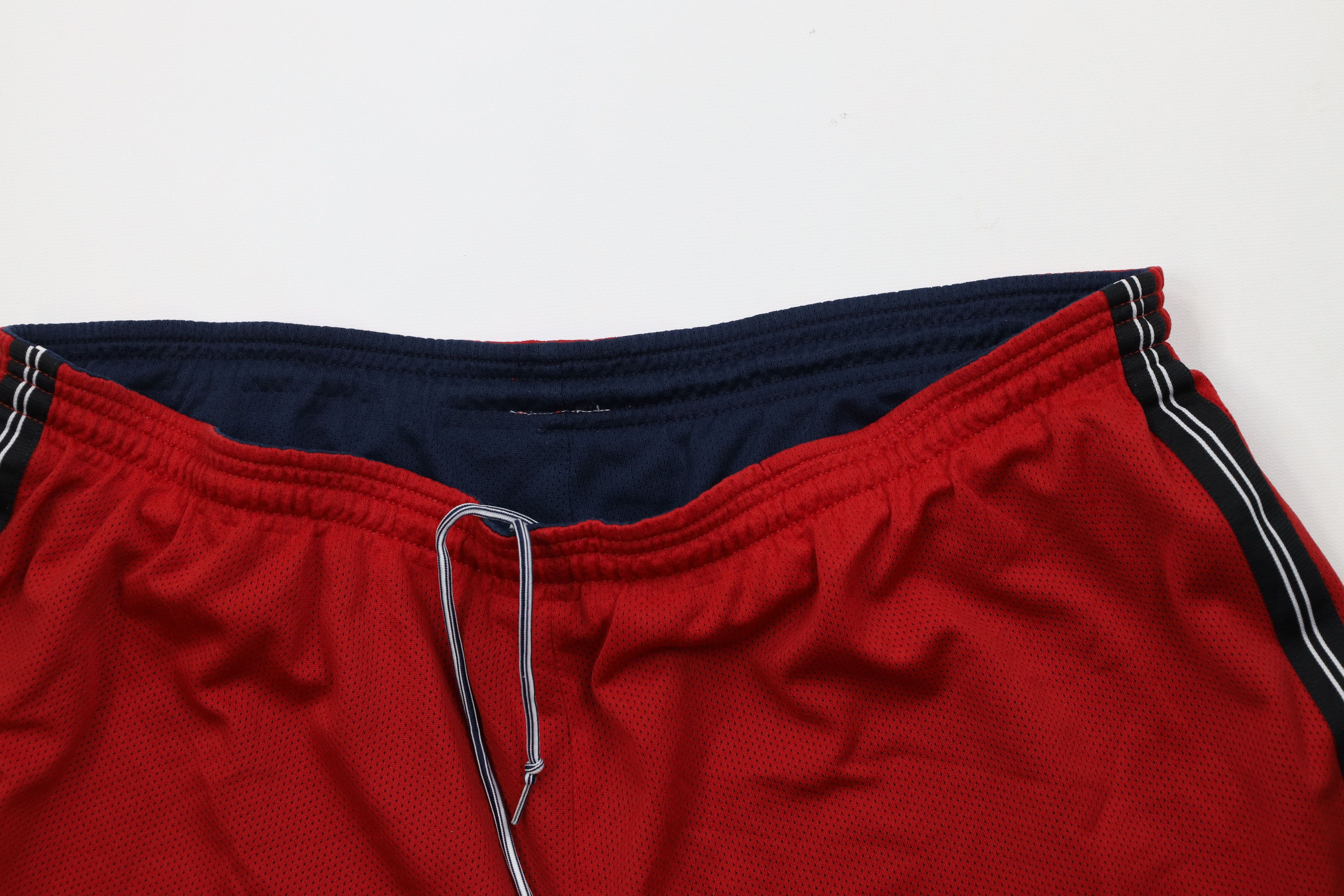 Nike Vintage Nike Reversible Jogging Soccer Shorts Mesh Red Blue Size US 36 / EU 52 - 2 Thumbnail