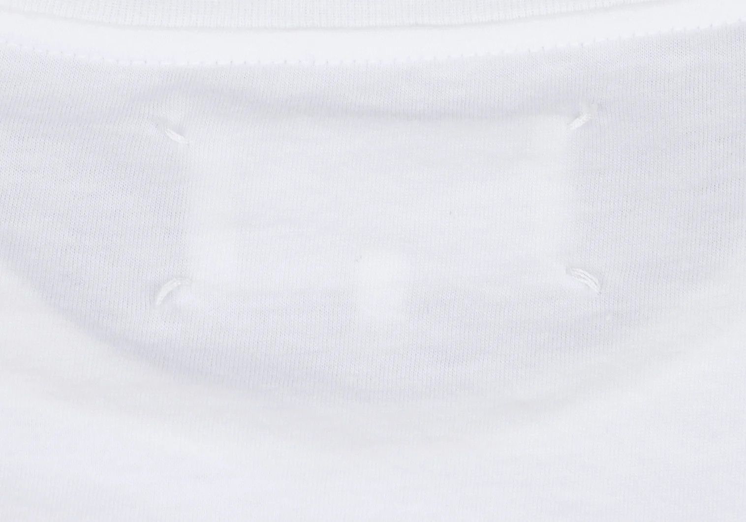 Maison Margiela Cotton Front Embroidered Design T-Shirt in White and Navy Size US S / EU 44-46 / 1 - 9 Thumbnail