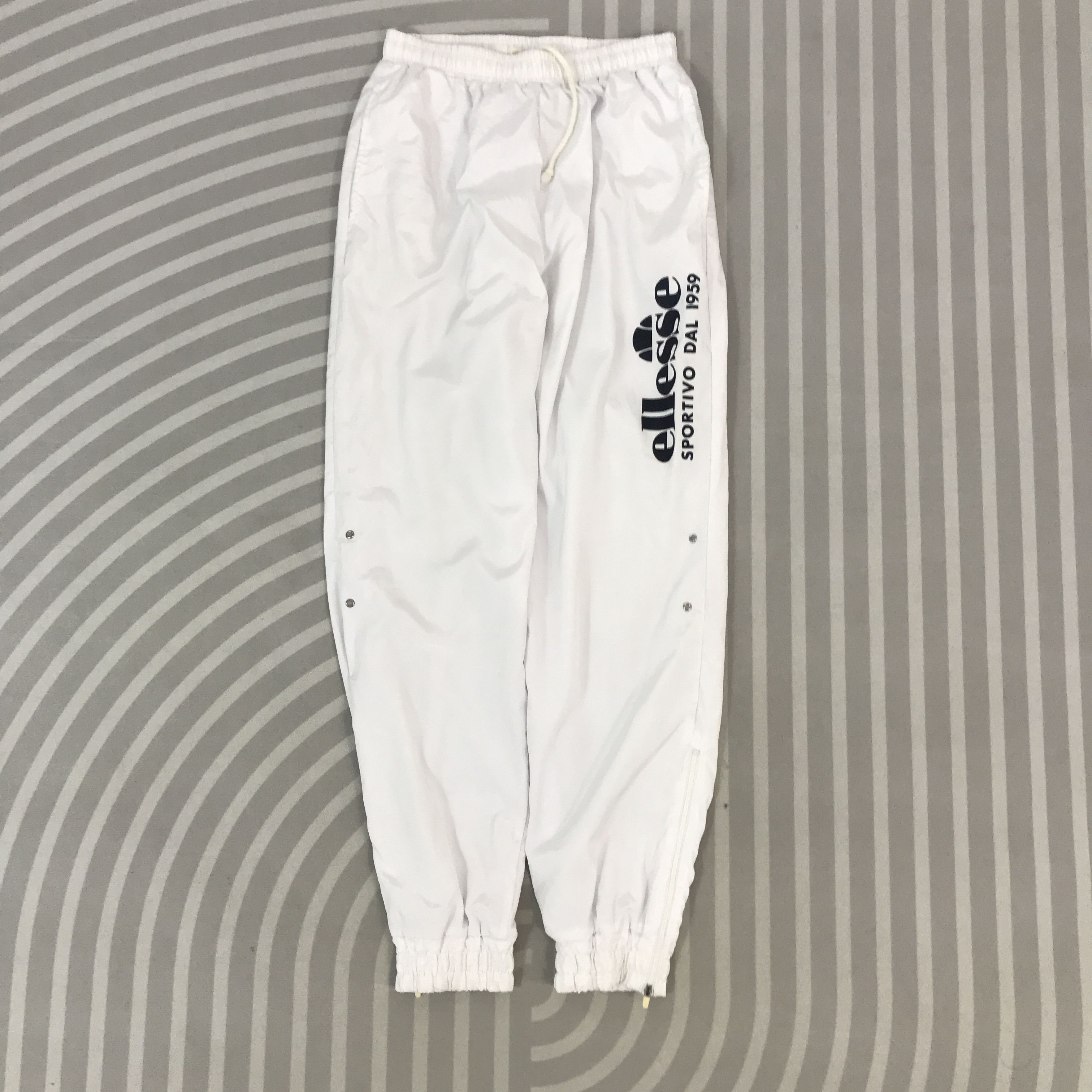 Ellesse Vintage Ellesse track sweatpants Size US 26 / EU 42 - 1 Thumbnail