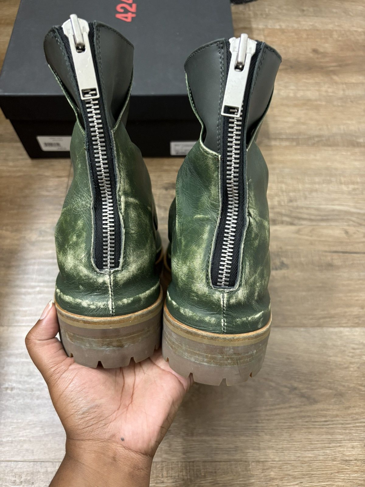 424 424 MARATHON BOOT DISTRESSED GREEN SIZE 40 (US 7) BRAND NEW Size US 7 / EU 40 - 8 Thumbnail