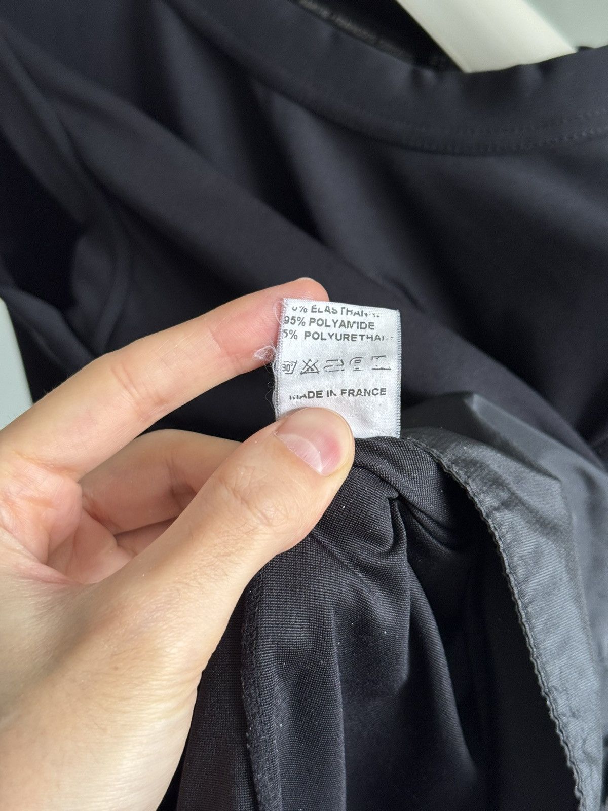 Marithe + Francois Girbaud black MARITHE FRANCOIS GIRBAUD top with bag & zipper Size M / US 6-8 / IT 42-44 - 9 Thumbnail