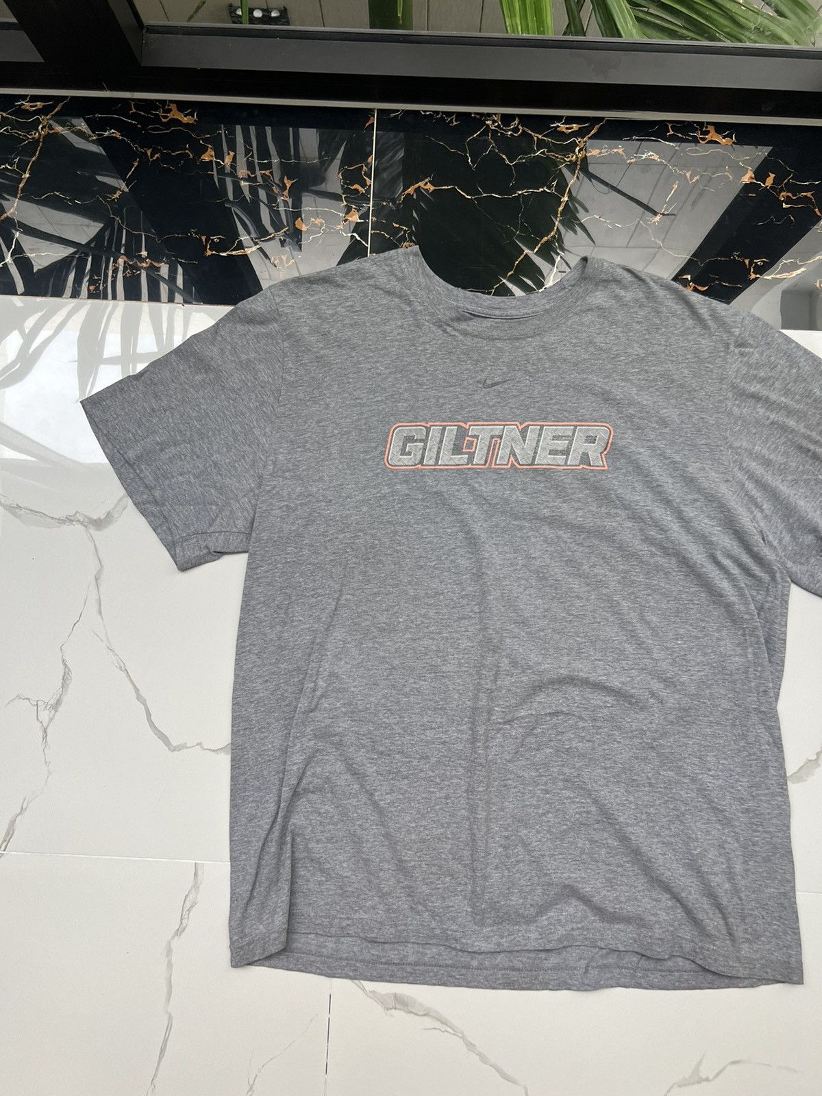 Nike × Vintage 90's NIKE GILTNER CENTR SWOOSH Y2K RARE TEE BIG LOGO Size US XL / EU 56 / 4 - 2 Thumbnail