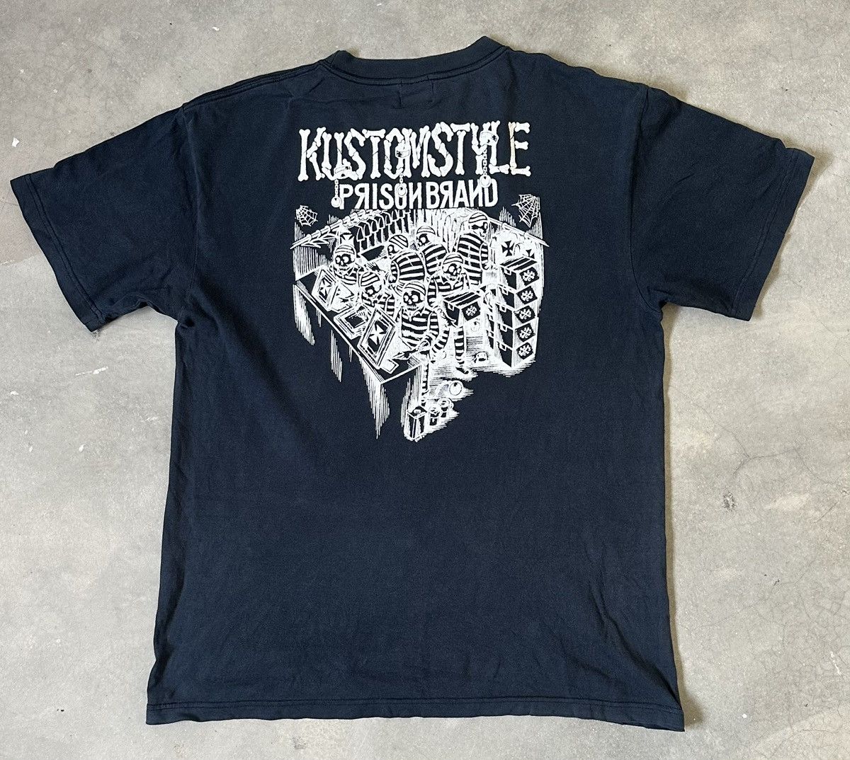 Vintage VINTAGE KUSTOM STYLE PRISON BRAND TEE Size US L / EU 52-54 / 3 - 1 Thumbnail