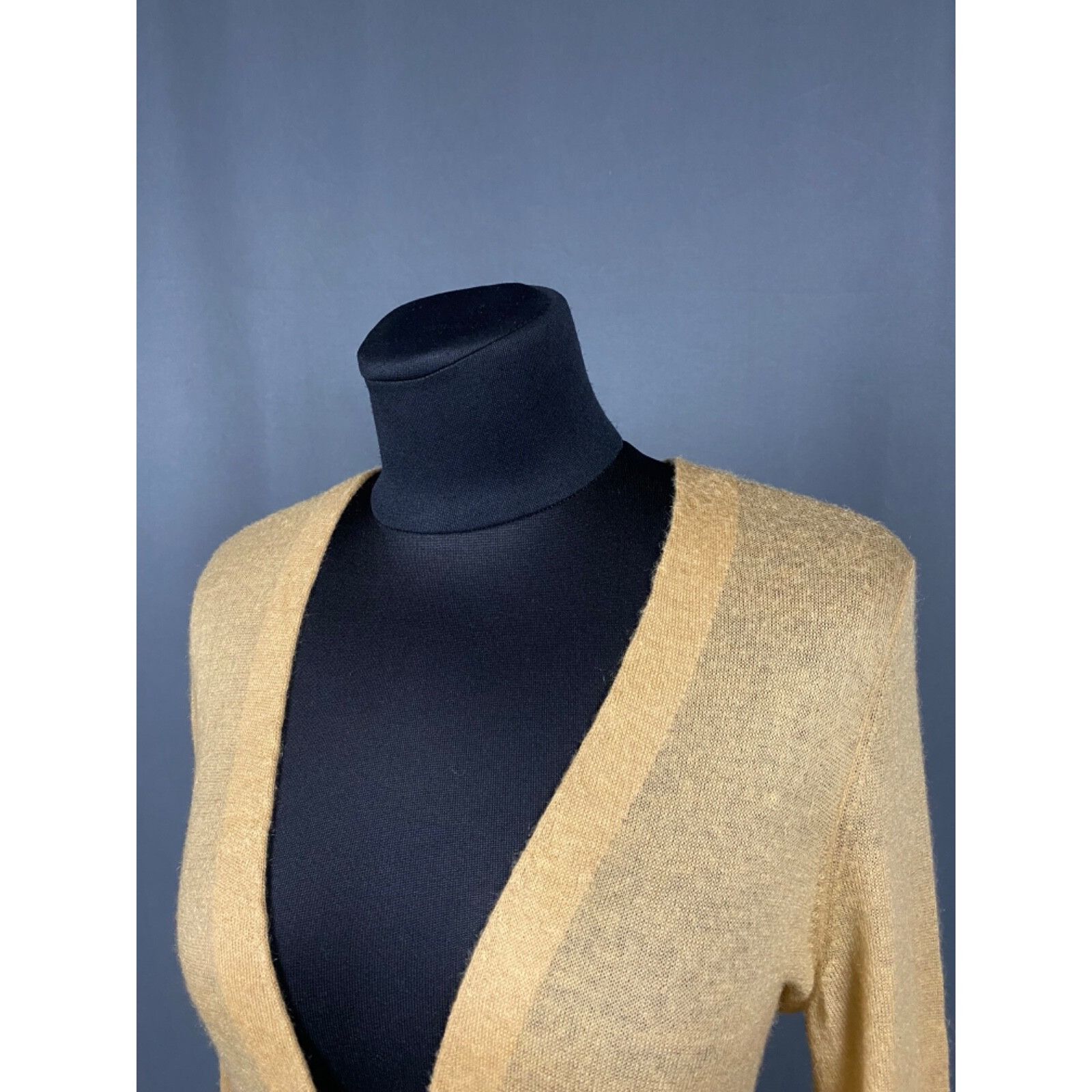 Dries Van Noten Dries Van Noten Women's Beige Brown Cashmere Knitted Cardiga Size S / US 4 / IT 40 - 5 Thumbnail
