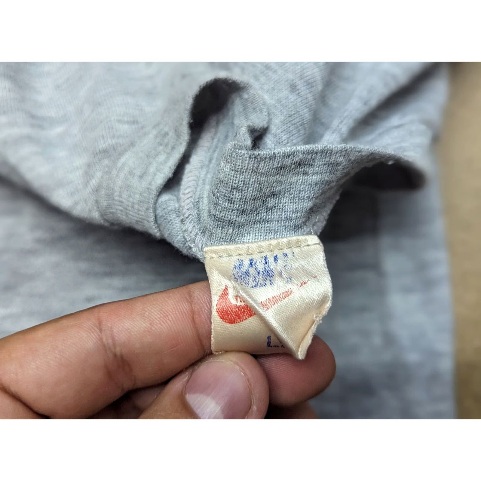 Nike VINTAGE Nike West Germany T-Shirt Womens Size L Gray 70s 80s Size L / US 10 / IT 46 - 6 Thumbnail