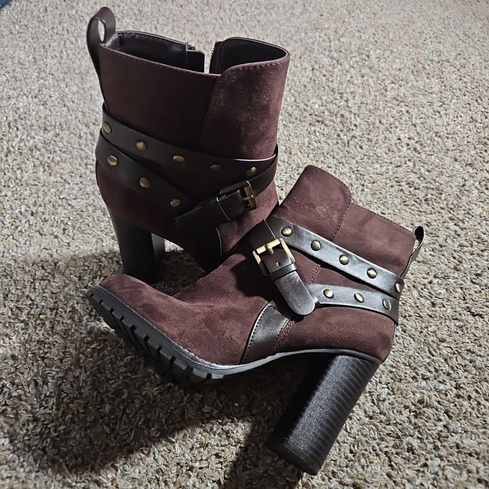 Apt. 9 Apt. 9 Defined Comfort Manager Brown 6½ Faux Suede Boots Size US 6.5 / IT 36.5 - 1 Thumbnail