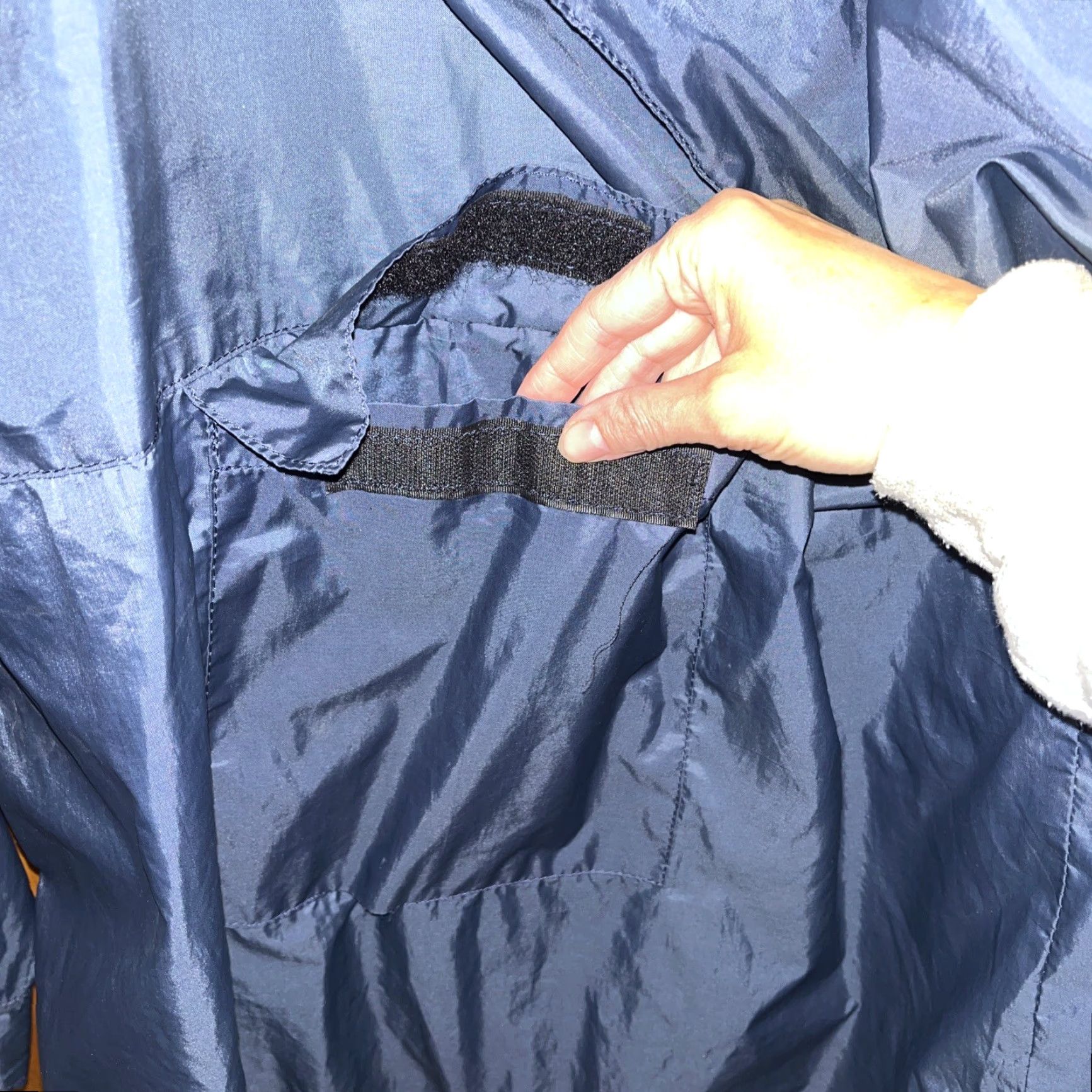 Equipment VINTAGE Zanskar Outdoor Equipment Windbreaker Rain Coat Jacket Unisex Small Summer Spring Nylon Very Dark Blue Women Size S / US 4 / IT 40 - 5 Thumbnail