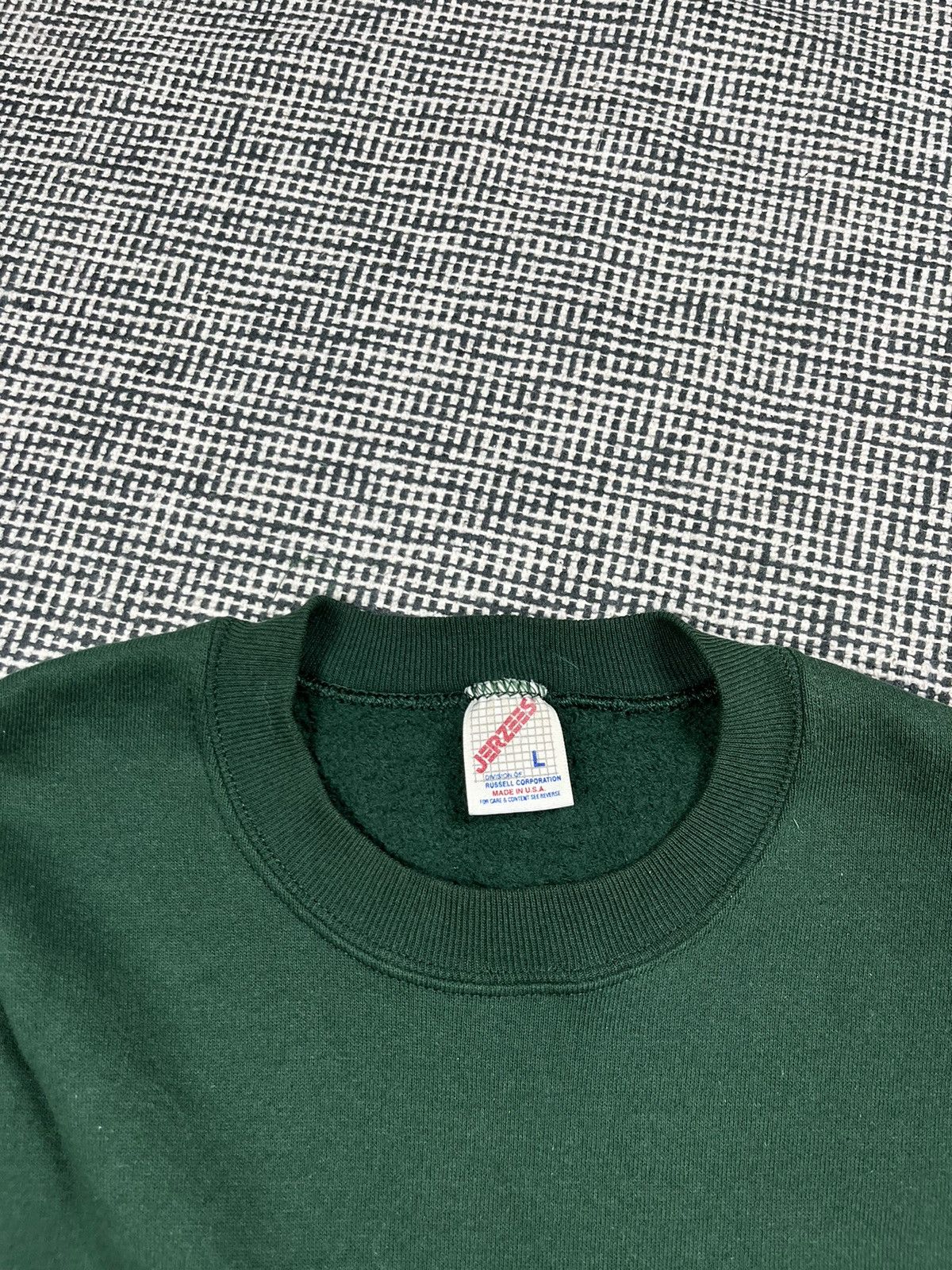 Jerzees Blank 80s/90s Jerzees bottle green essential crewneck Size US L / EU 52-54 / 3 - 3 Thumbnail