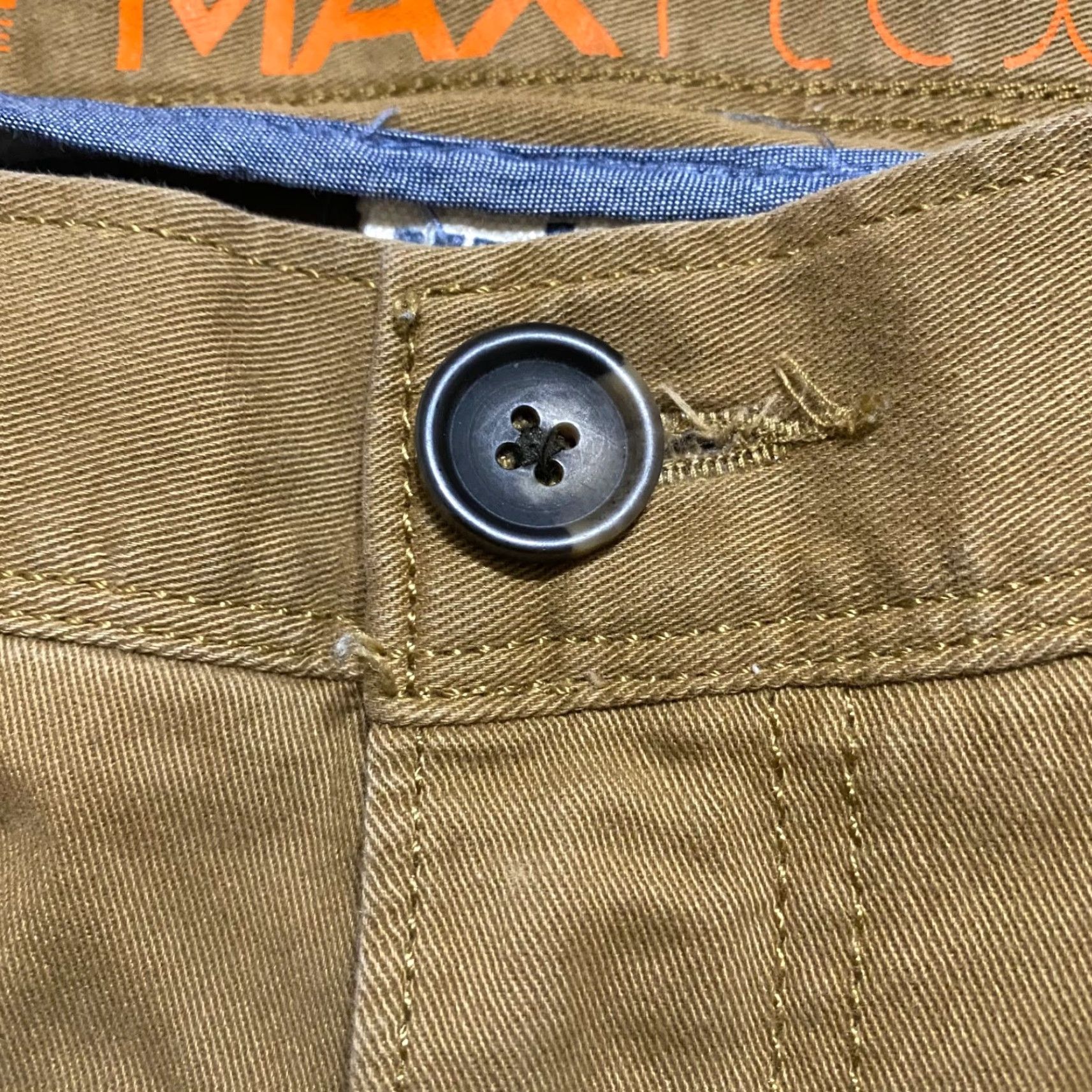Vintage Columbia Slim Chino Pants Beige Mid Rise 36x32 Mens Regular Straight Flat Front Pocket Pockets Casual Workwear 90s/Preppy Size US 36 / EU 52 - 3 Thumbnail