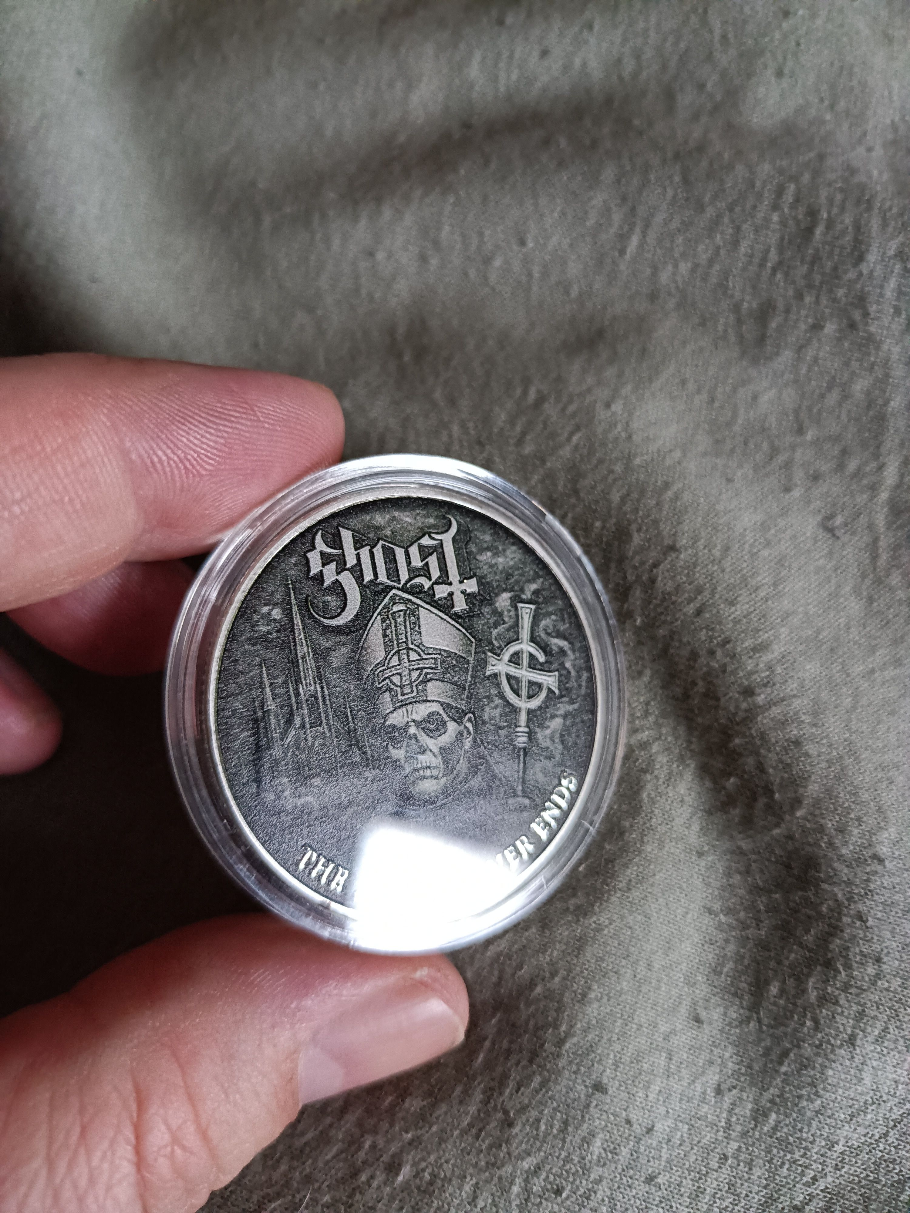 Band Tees Ghost The Ritual never ends" memorial coin Heavy Metal Size ONE SIZE - 2 Thumbnail