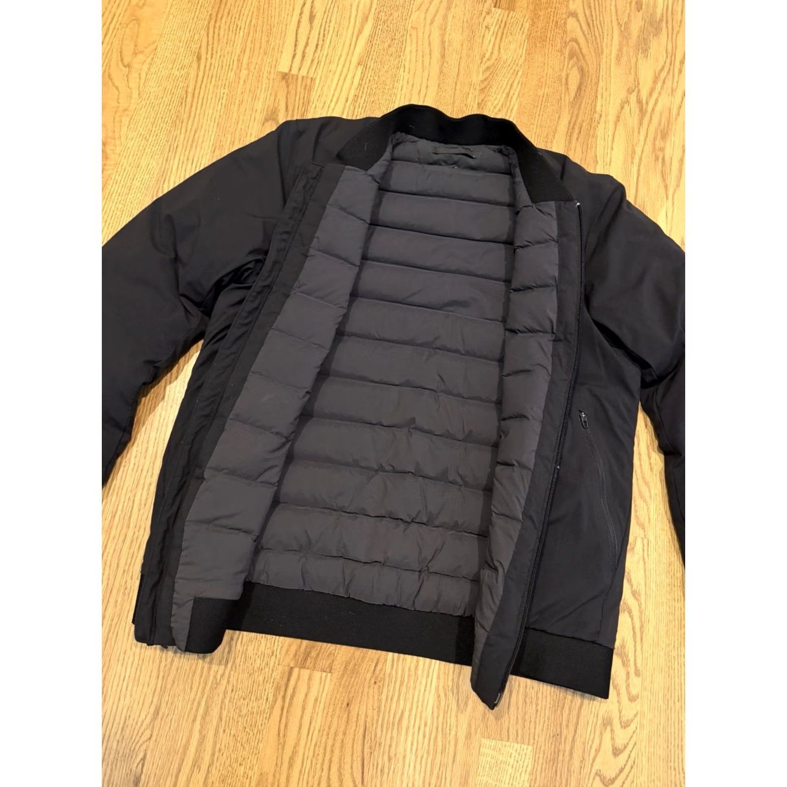 Lululemon Lululemon Jacket Mens S Black Goose Down Fill Bomber Primaloft Puffer Black Zip Softshell Quilted Logo Wind-Resistant Thermal Weathergear Size US S / EU 44-46 / 1 - 4 Thumbnail