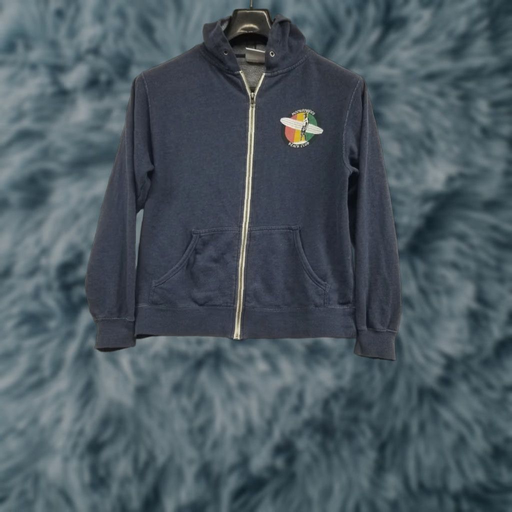Vintage Moondoggies Sweatshirt Beach Club Blue Hooded Full Zip S Men Small Polyester Cotton Logo Pockets All Seasons Surf Beach Outdoor Sports Size US S / EU 44-46 / 1 - 1 Thumbnail