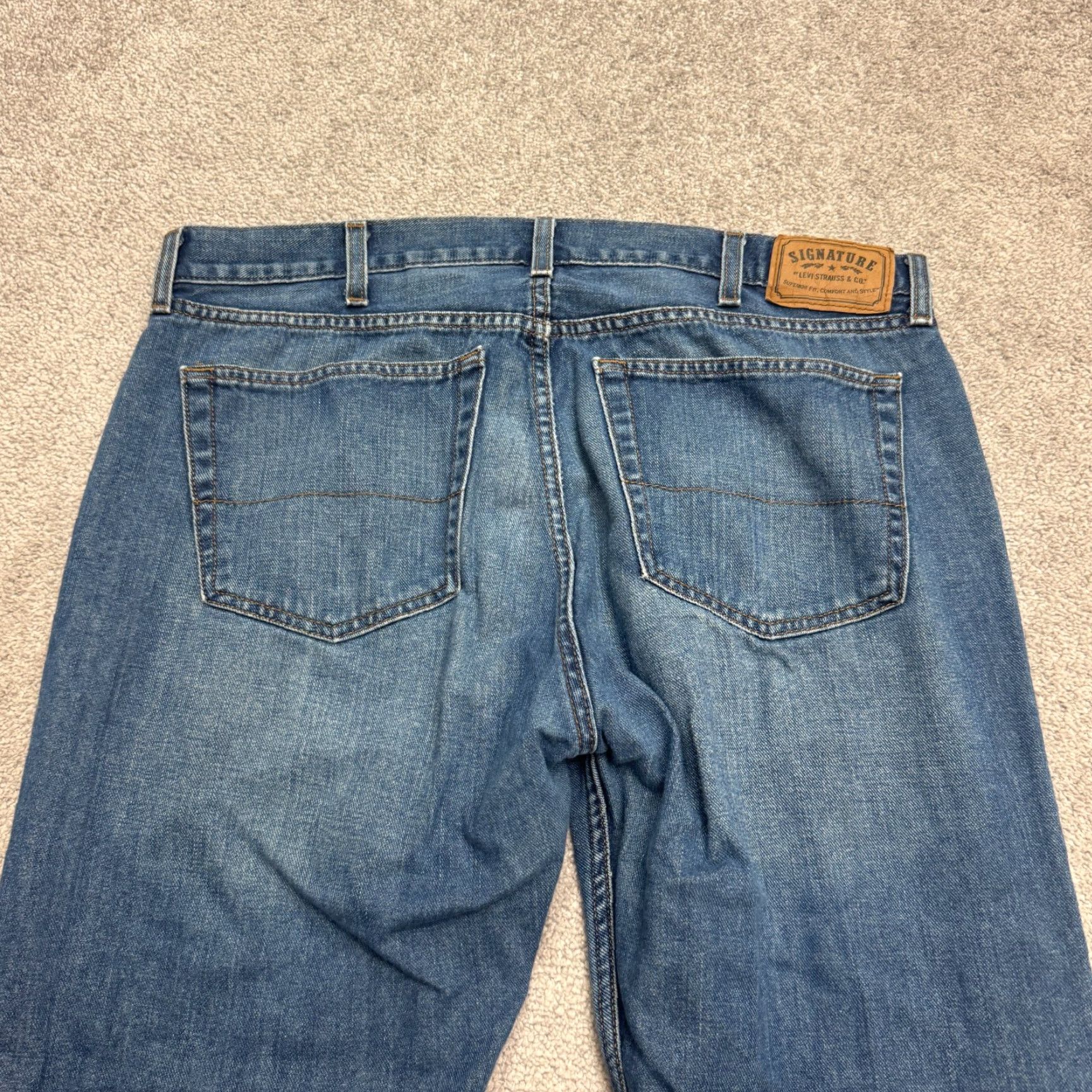 Levi's Levi's Regular Straight Leg Denim Jeans Mens 38x30 Blue Medium Wash Streetwear Size US 38 / EU 54 - 3 Thumbnail