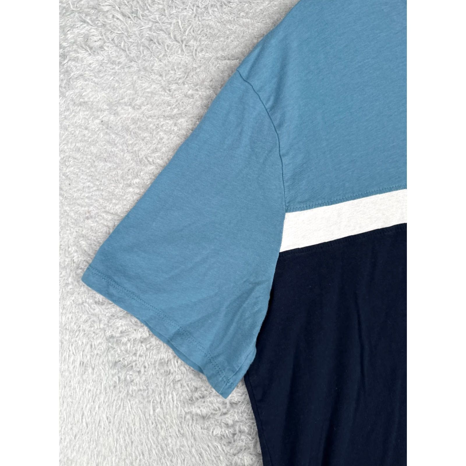 Tommy Hilfiger Tommy Hilfiger Shirt Adult XL Blue Cotton Jersey Short Sleeve Crew Neck Logo Embroidered Mens T-Shirt Sports American Classic Designer Size US XL / EU 56 / 4 - 3 Thumbnail