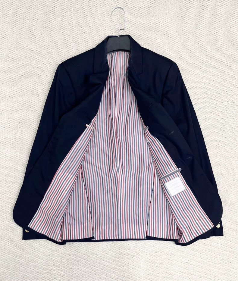 Thom Browne Thom Browne size1 Navy blue suit jacket with gold anchor an Size 40R - 7 Thumbnail