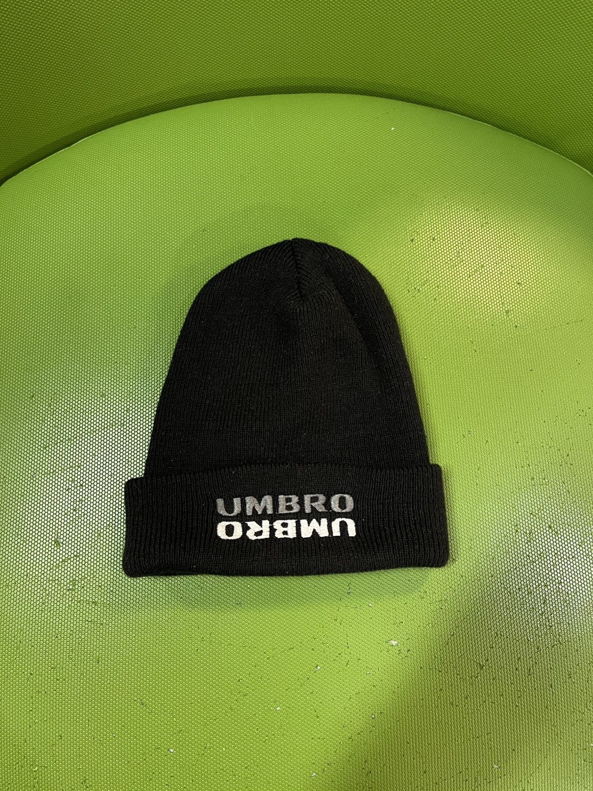 Umbro Vintage 90s Embroidered Umbro Spellout Toque Beanie Size ONE SIZE - 1 Thumbnail